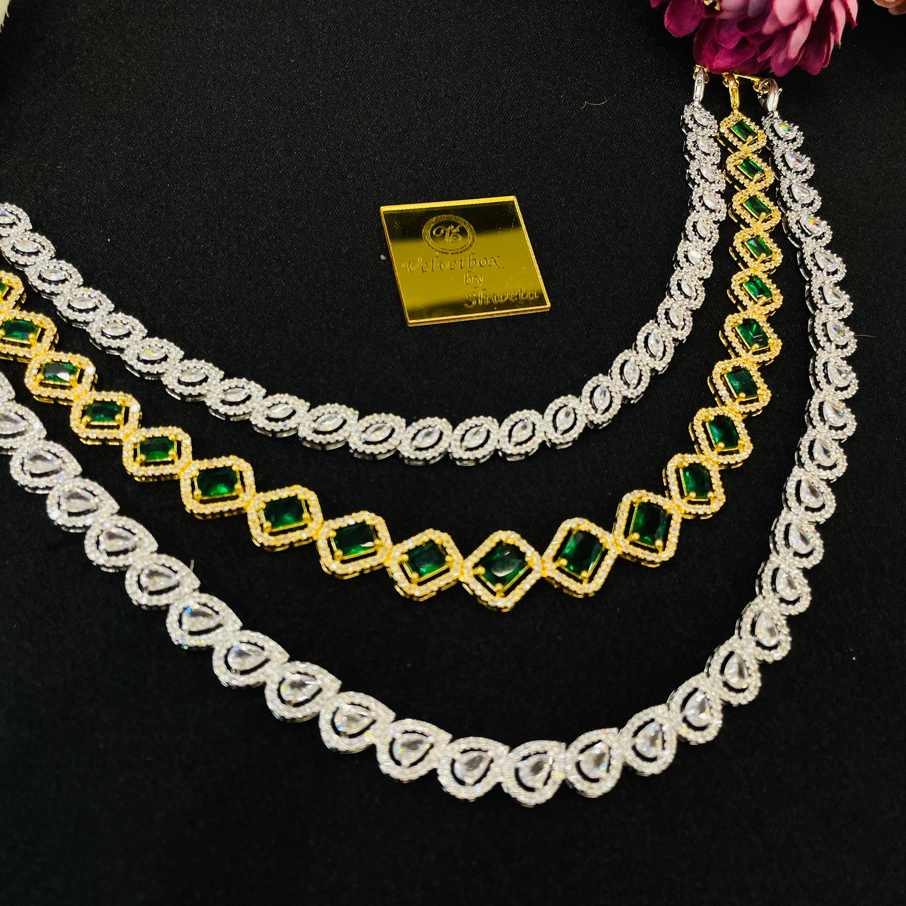 Ad Opal Neckpiece