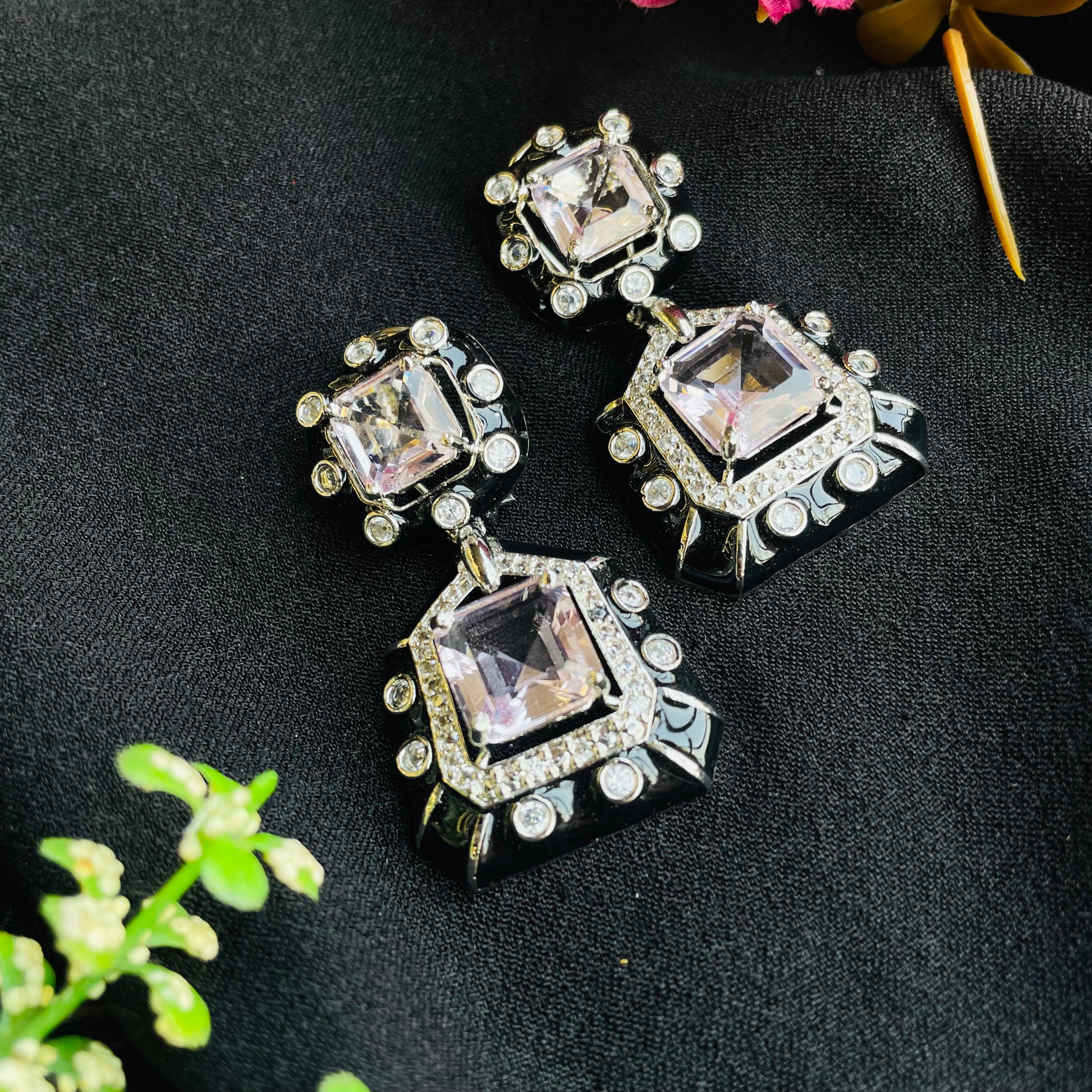 Ad Lennon Earrings