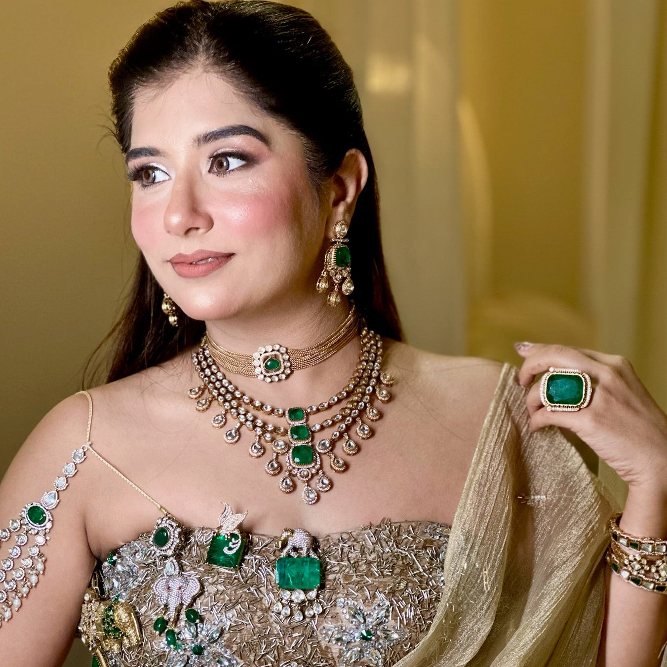 Nayaab Prisha Neckpiece