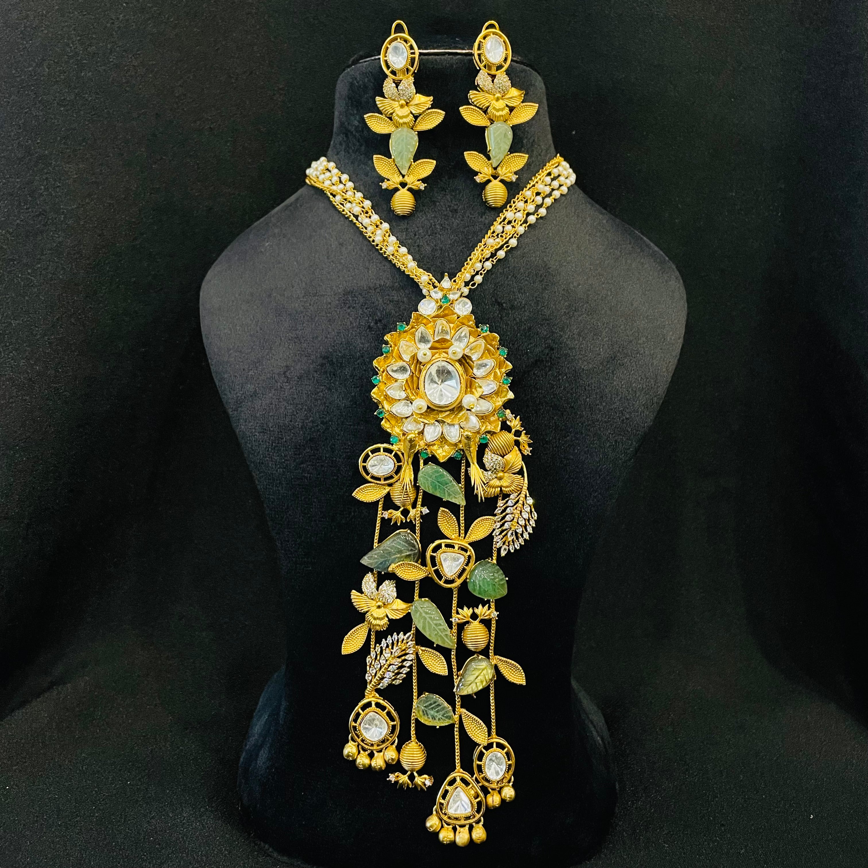 Nayaab Meher Polki Long Neckpiece