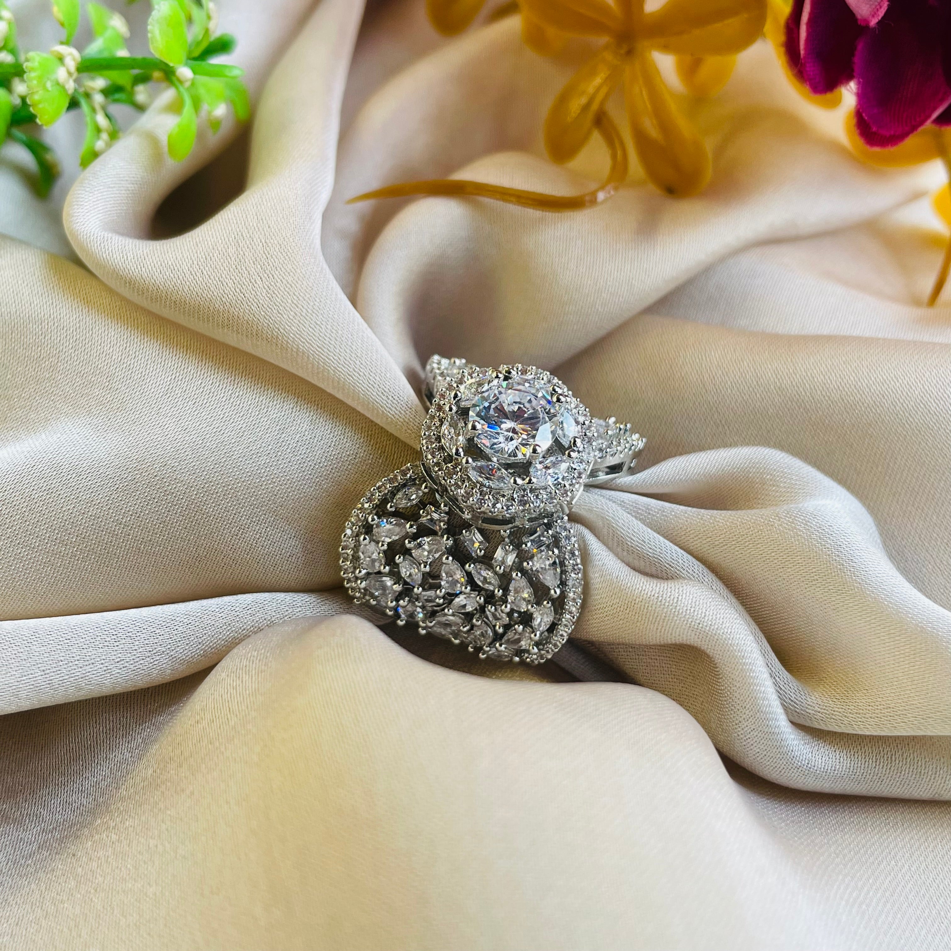 Ad Levi ring adjustable