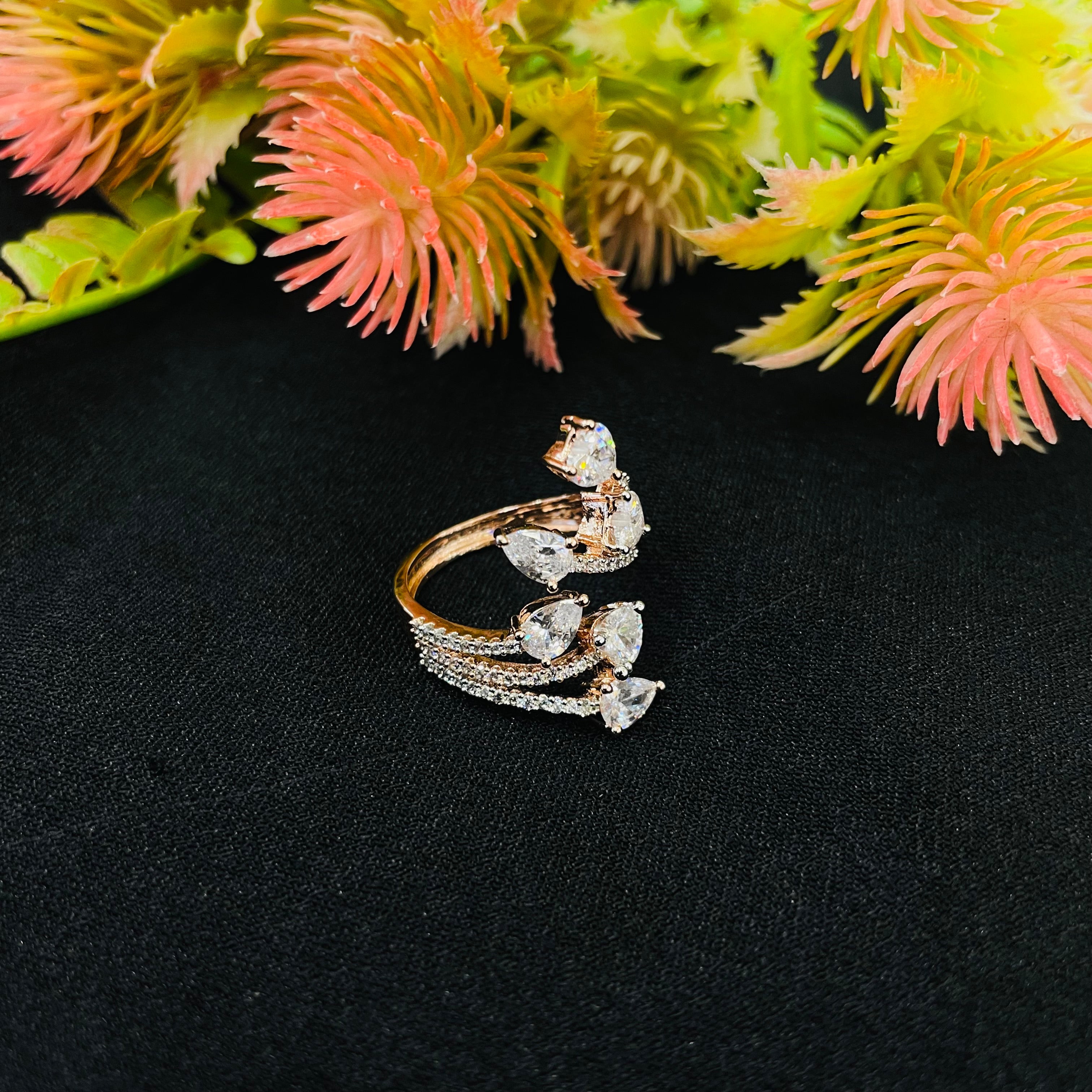 Ad Evora Ring