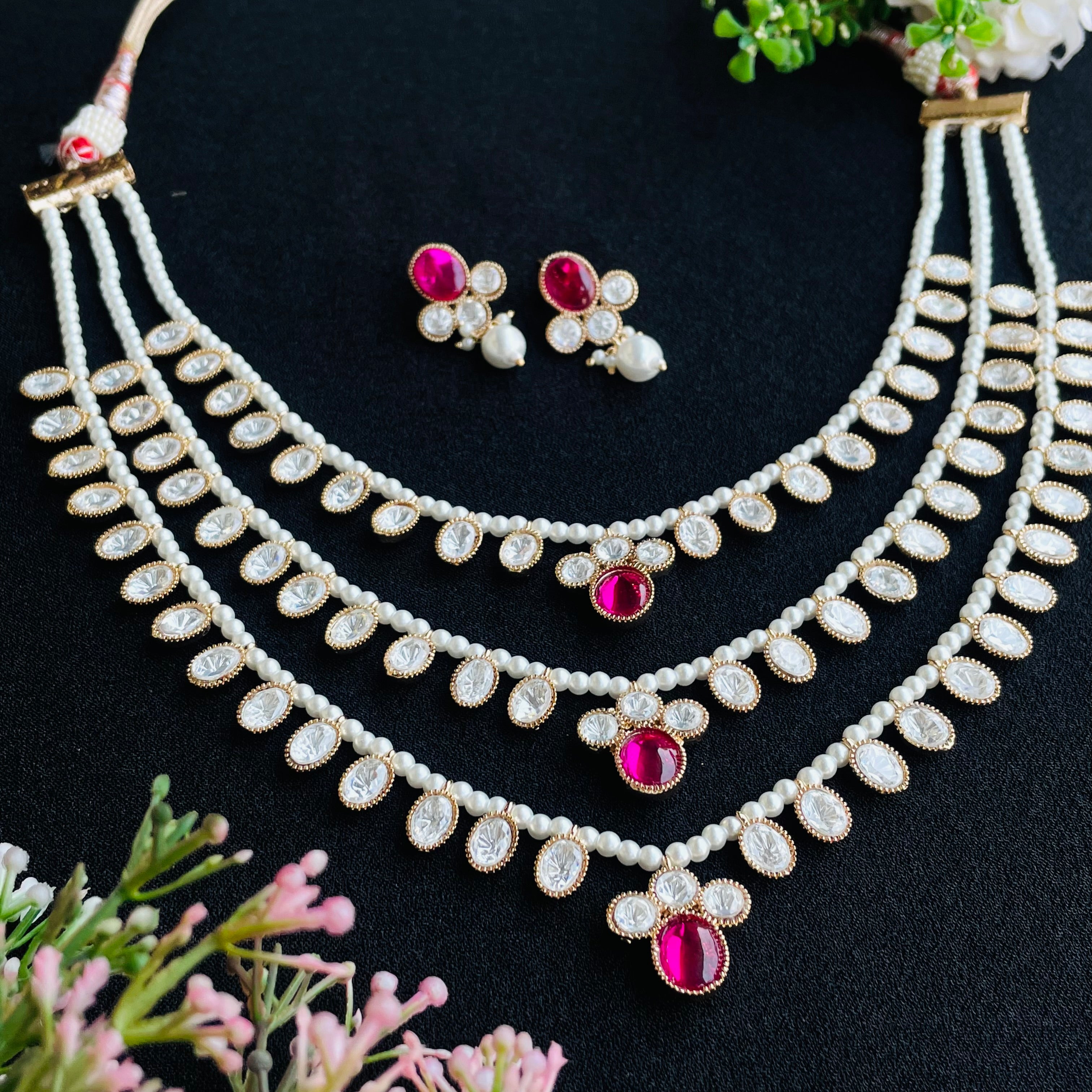 Nayaab devanshi polki neckpiece