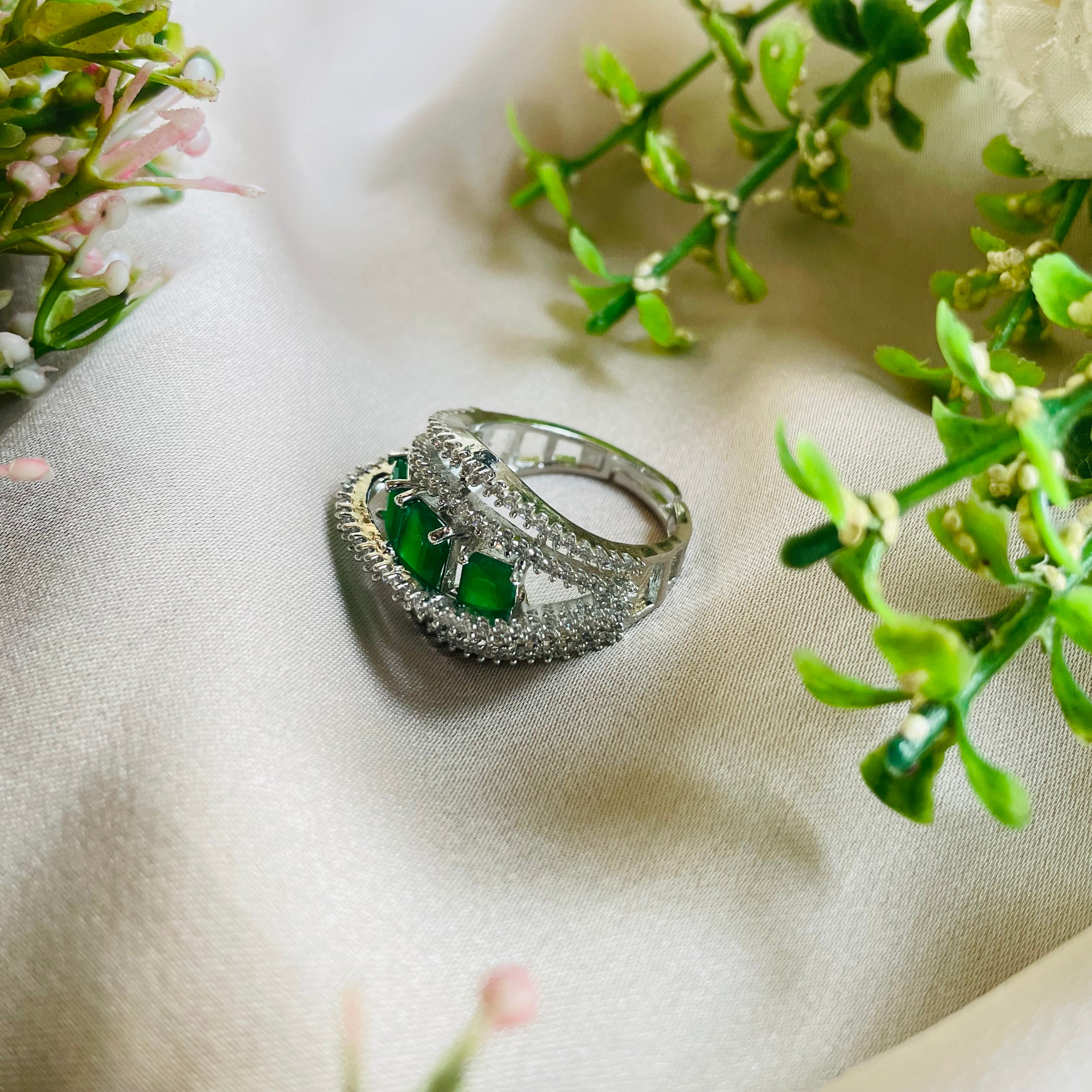 Ad Joni ring adjustable