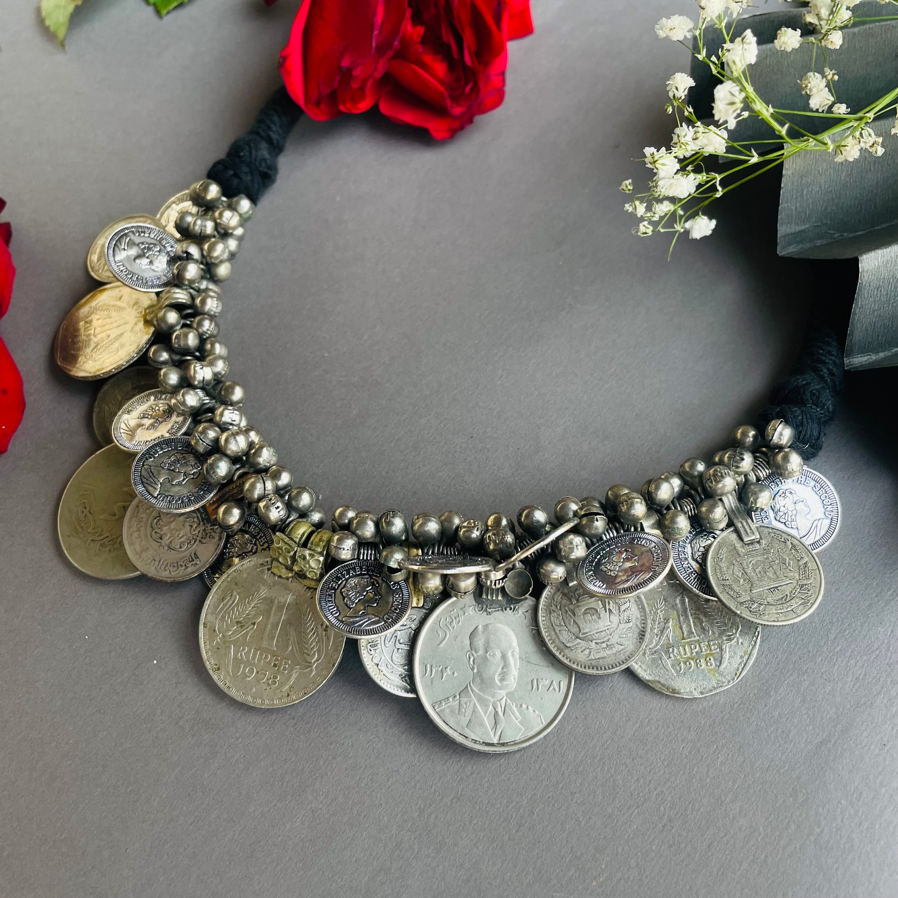 Inara Blasie neckpiece 