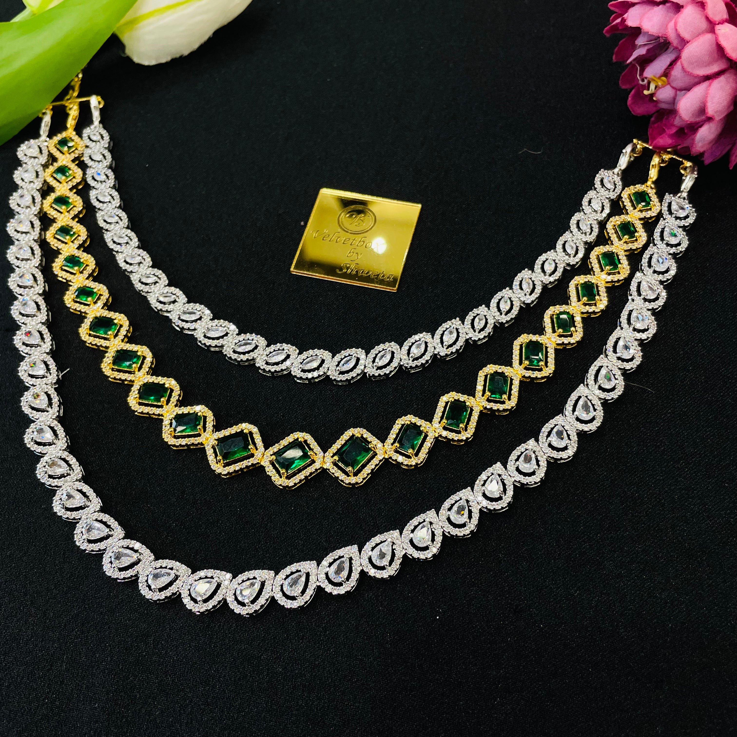 Ad Opal Neckpiece