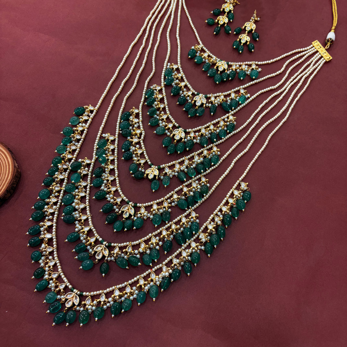 Vasundhara Neackpiece