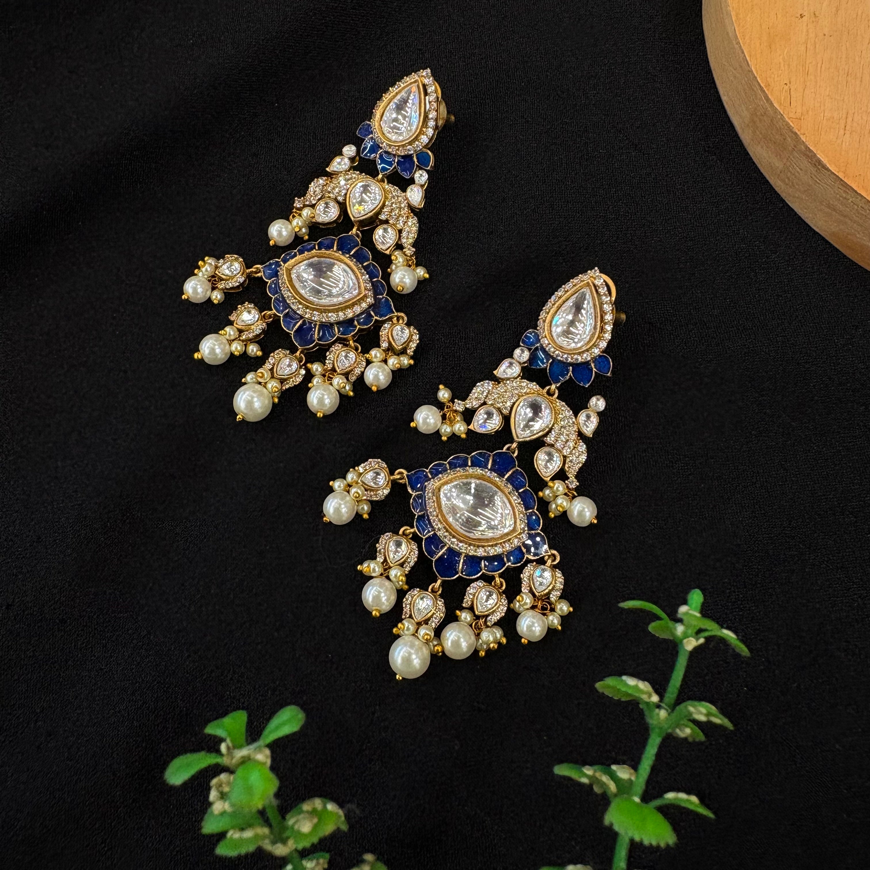 Nayaab Ruhi Earrings