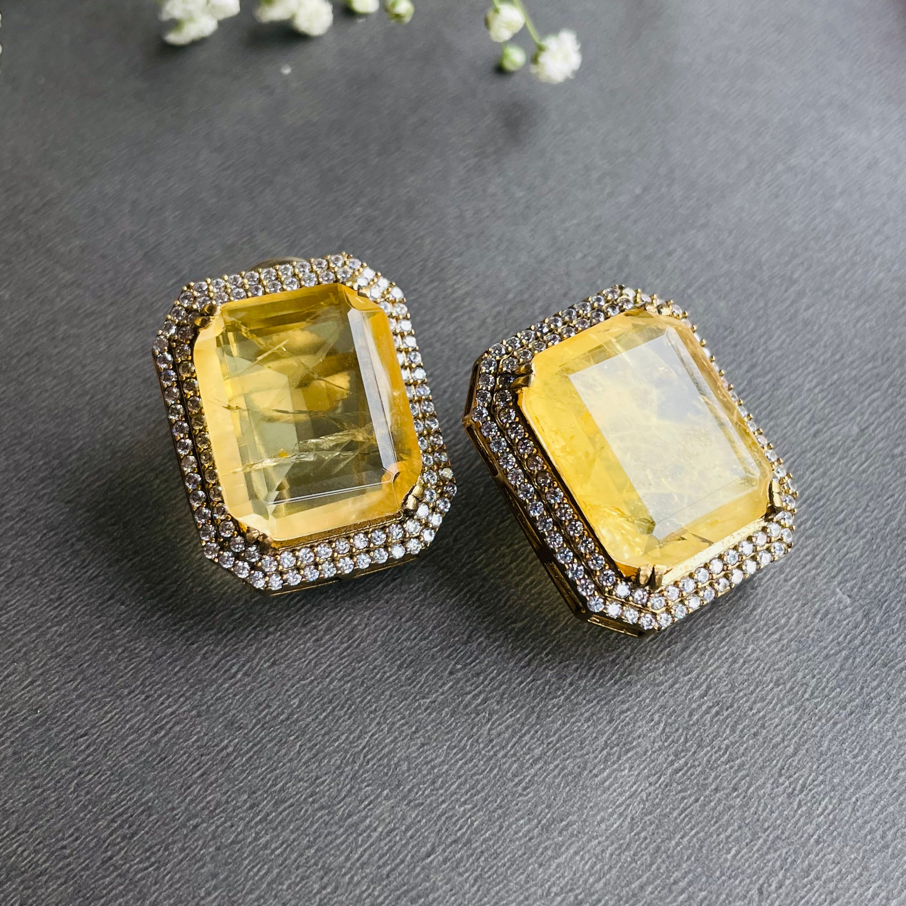 Nayaab Anika earrings