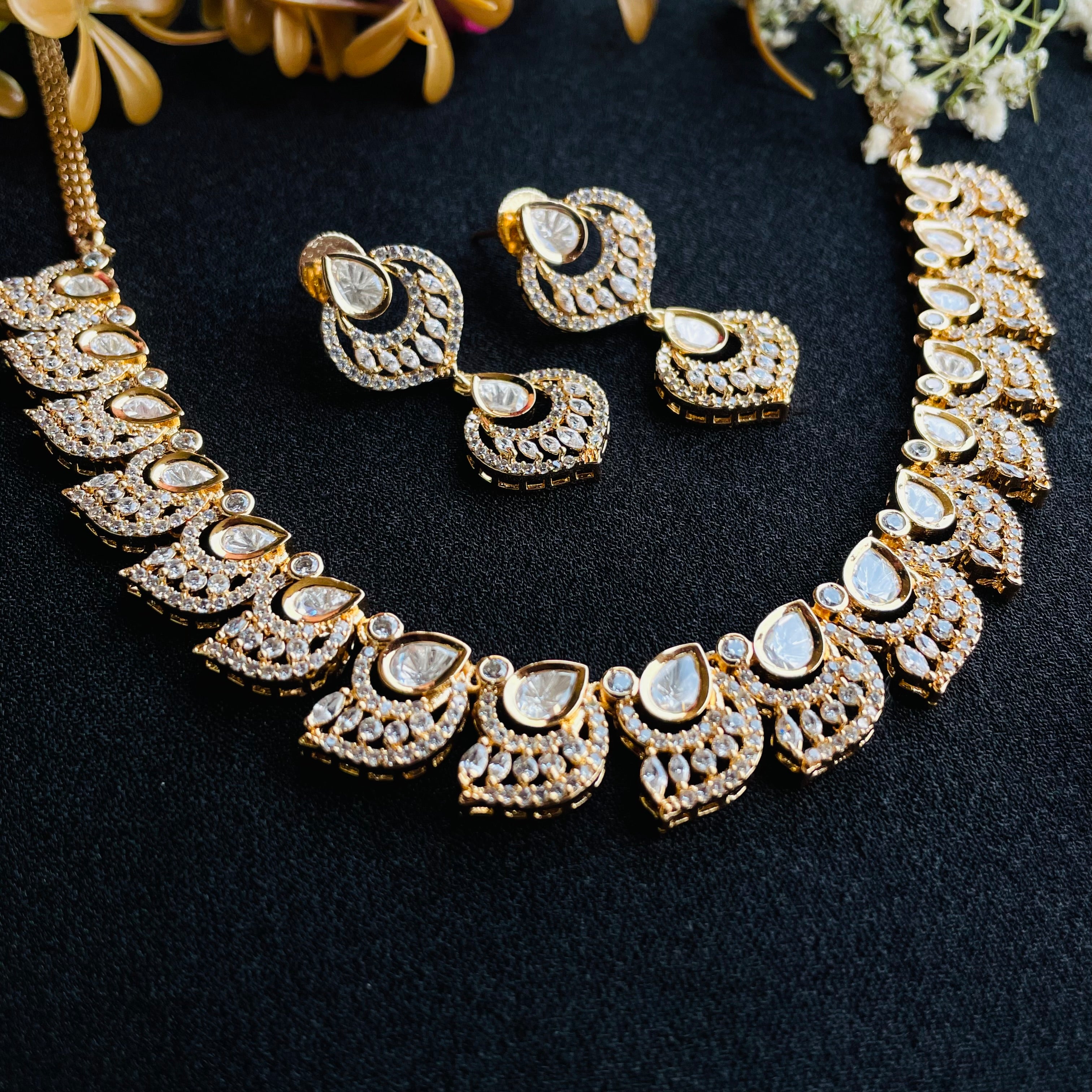 Nayaab tanvi polki neckpiece