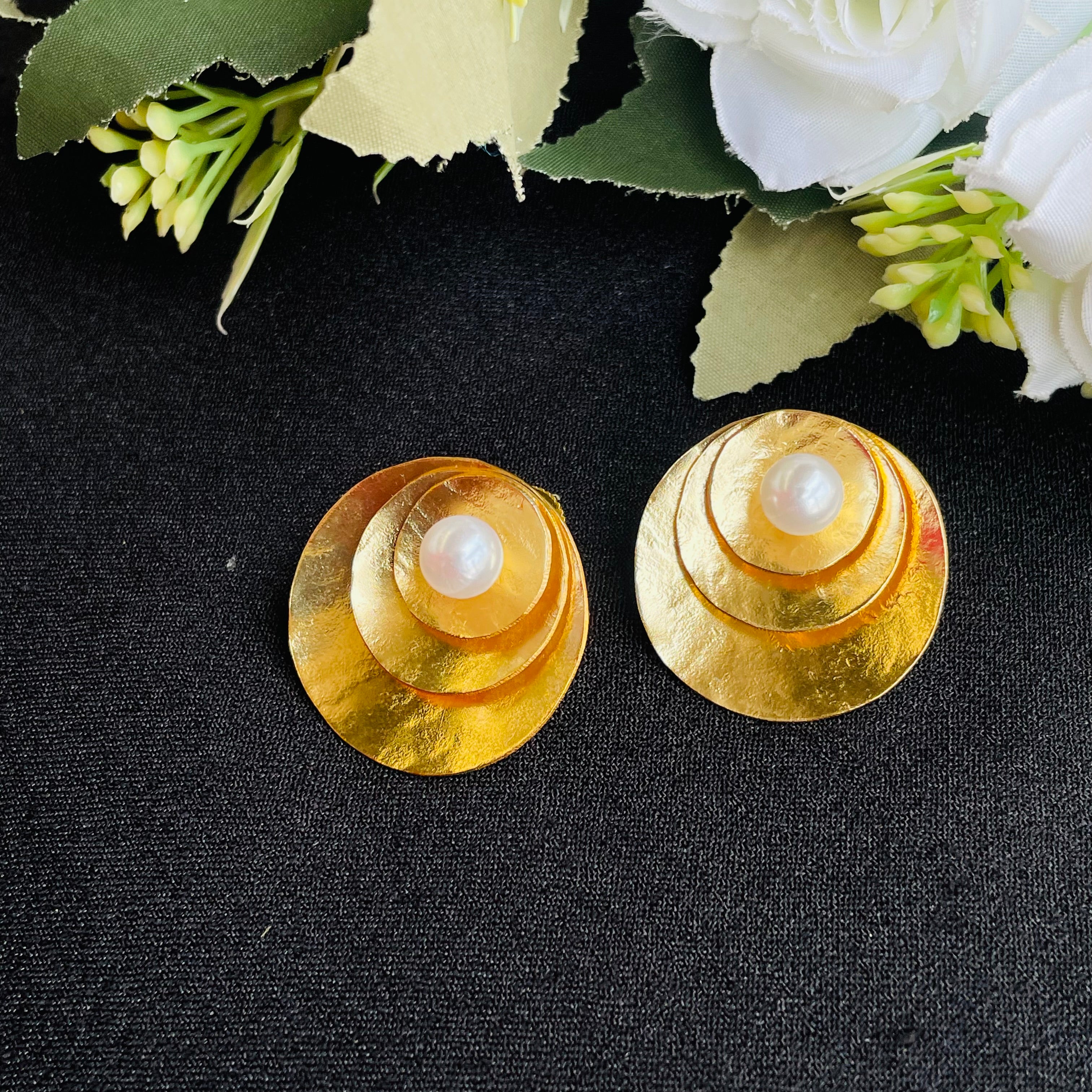 Nayaab Freya earrings