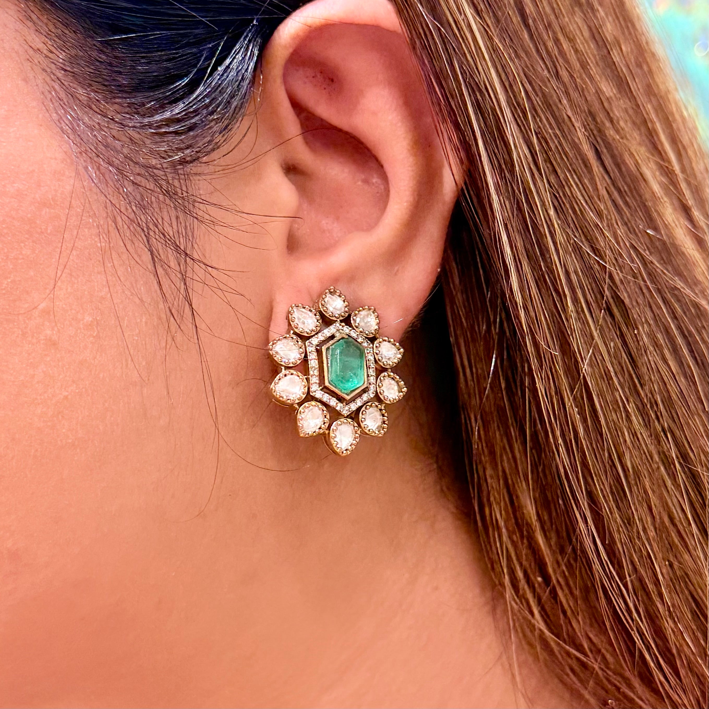 Nayaab Aparna Neckpiece