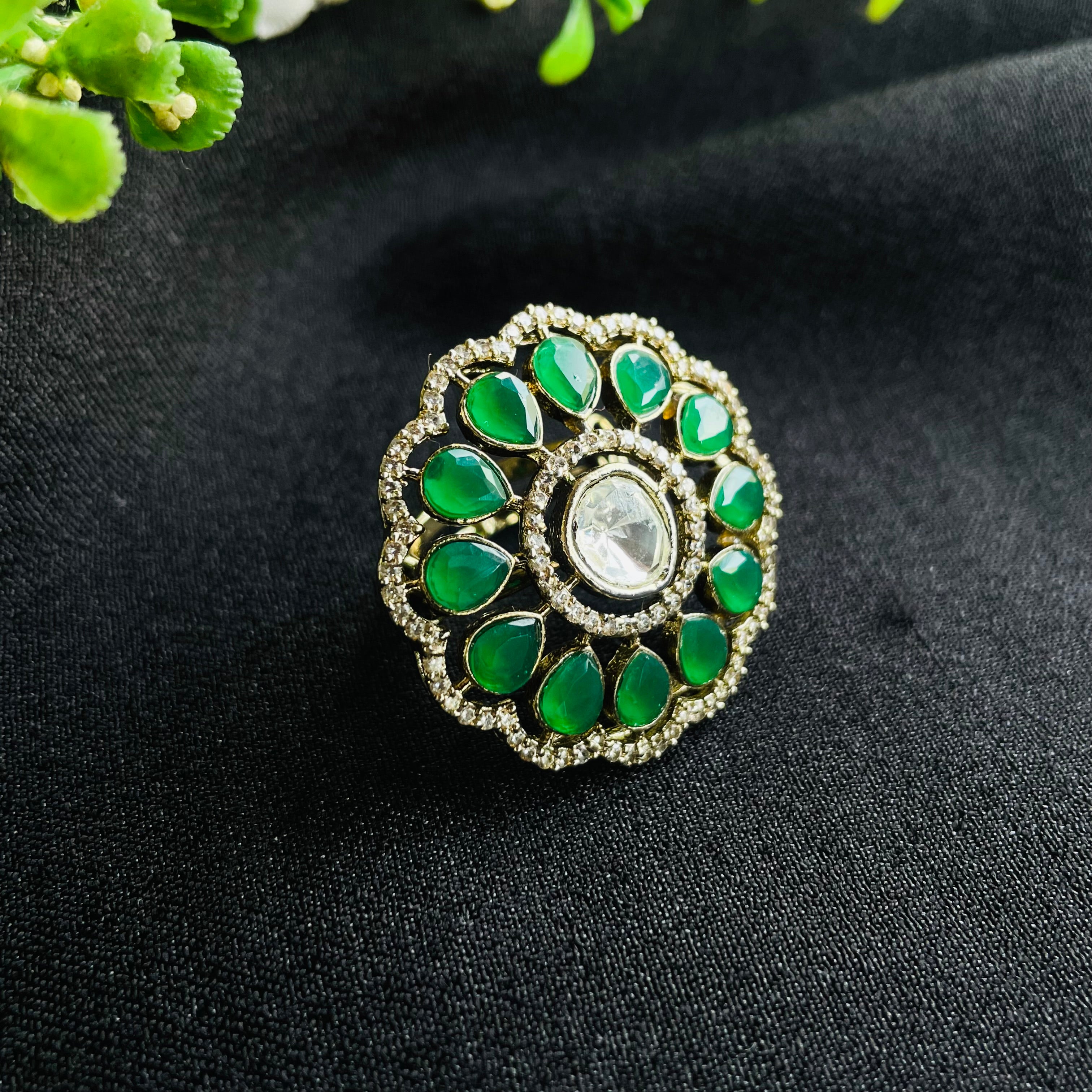 Nayaab chandni polki ring