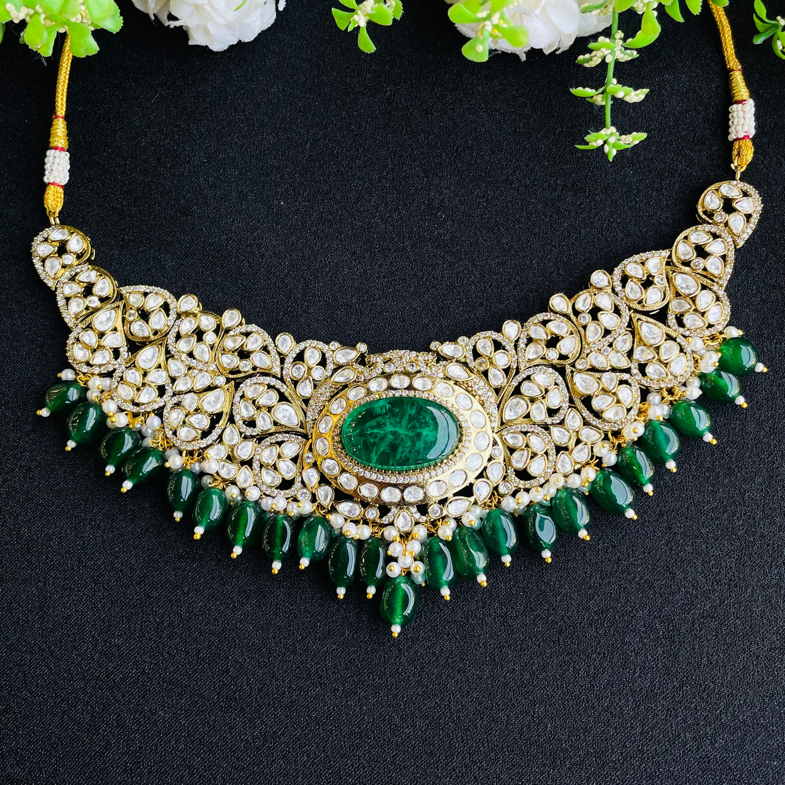 Nayaab Akriti Polki Neckpiece