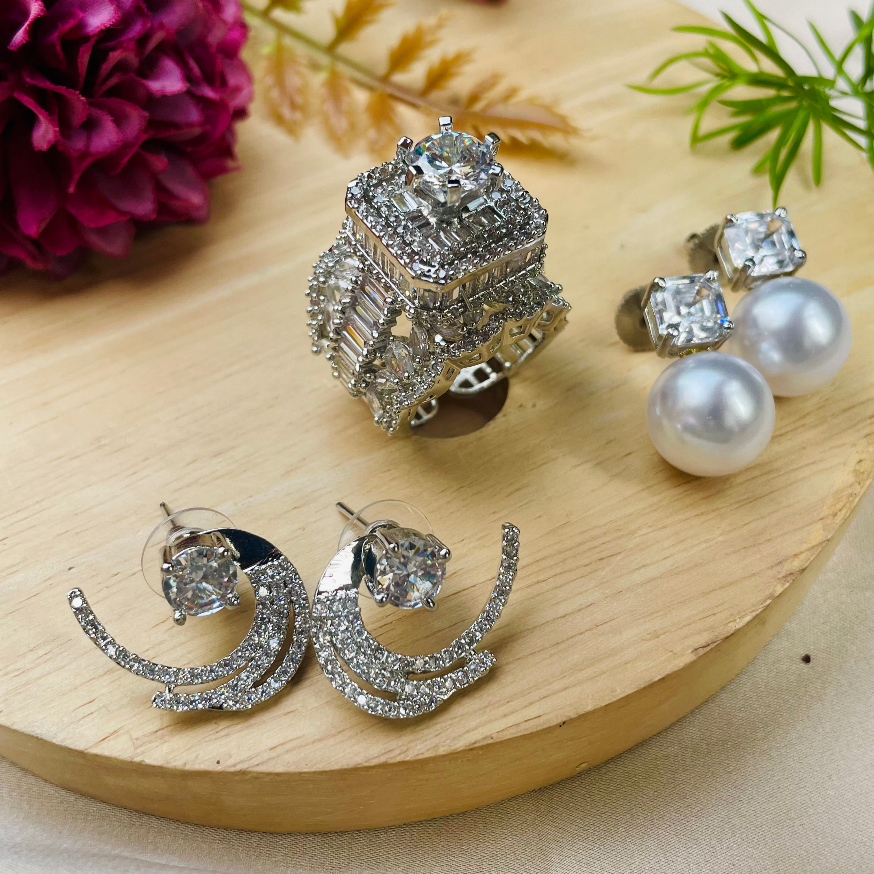 Ad Marya ring with studs combo