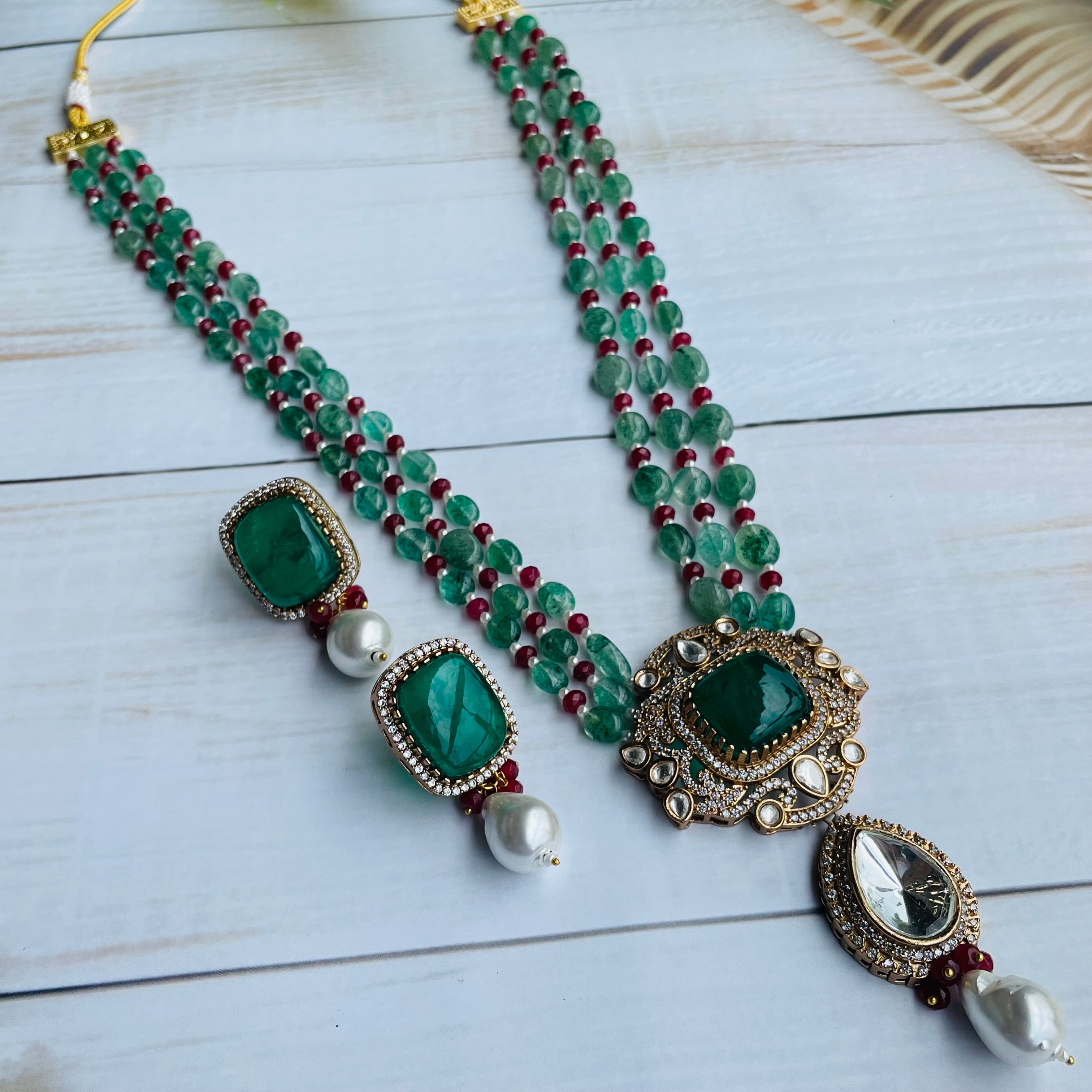 Nayaab Aaliya Long Neckpiece
