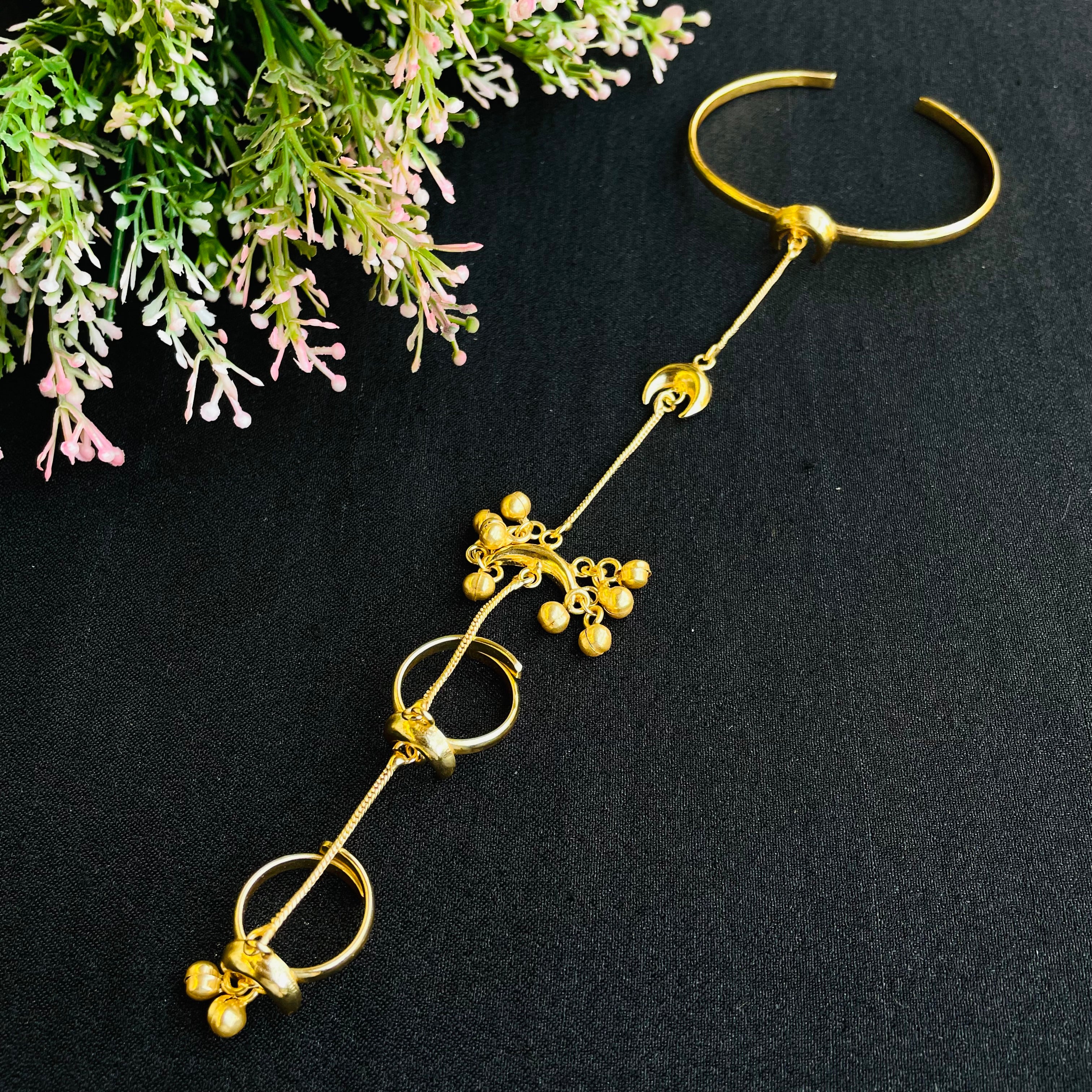 Nayaab Kriti Hathphol