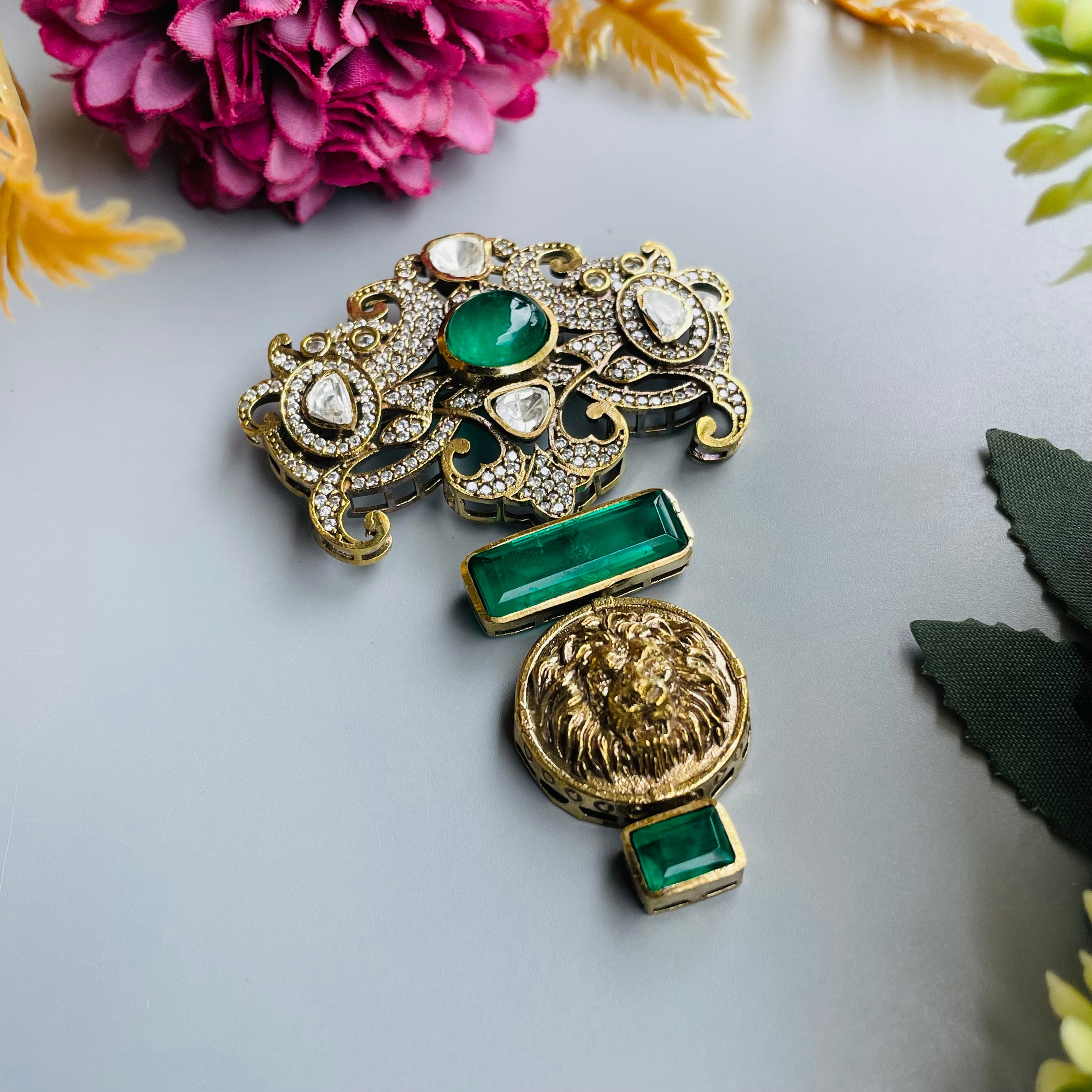 Nayaab Yuna Brooch