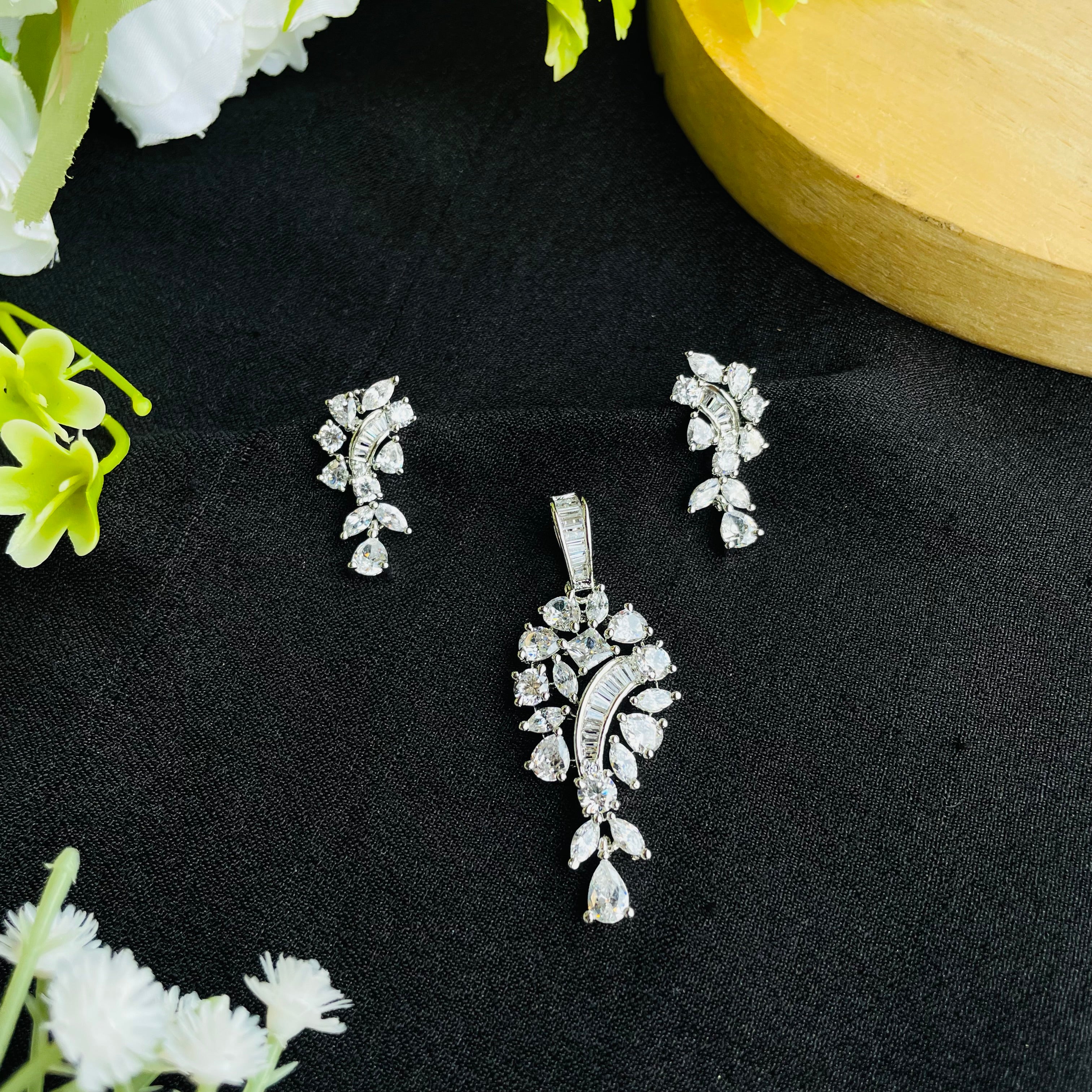 Crystal Pendant Set