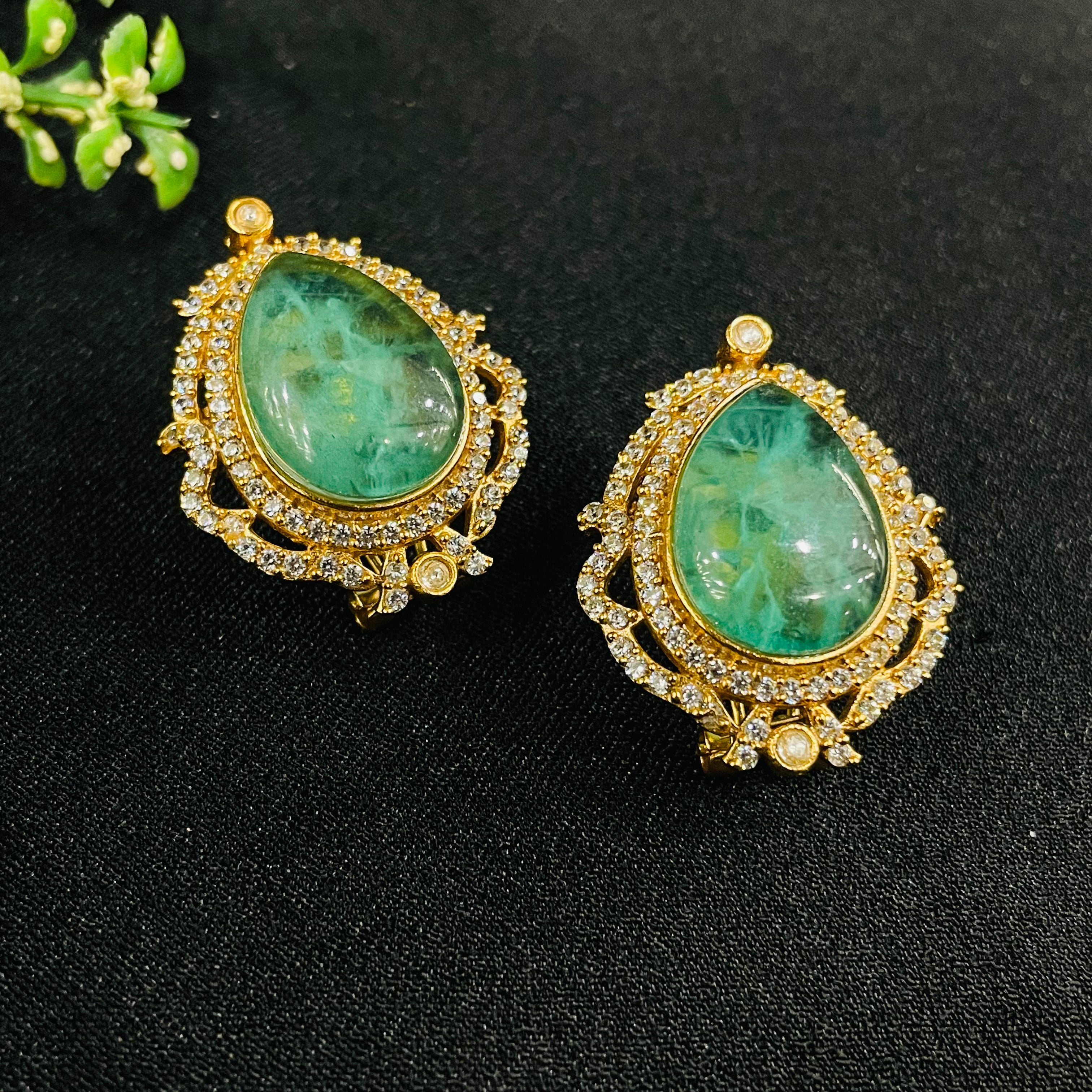 Nayaab Grace Studs
