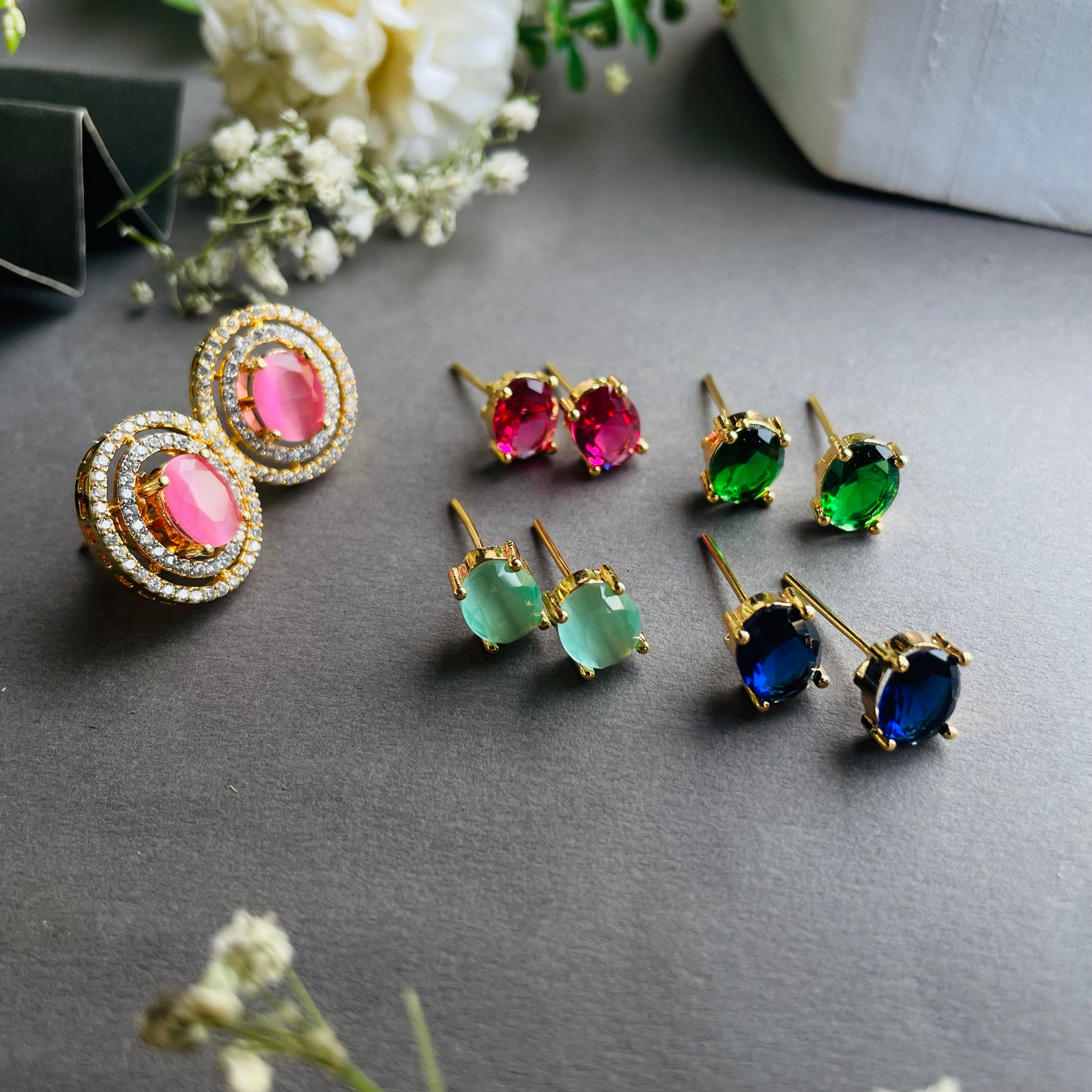 Ad Alexa studs colour changeable