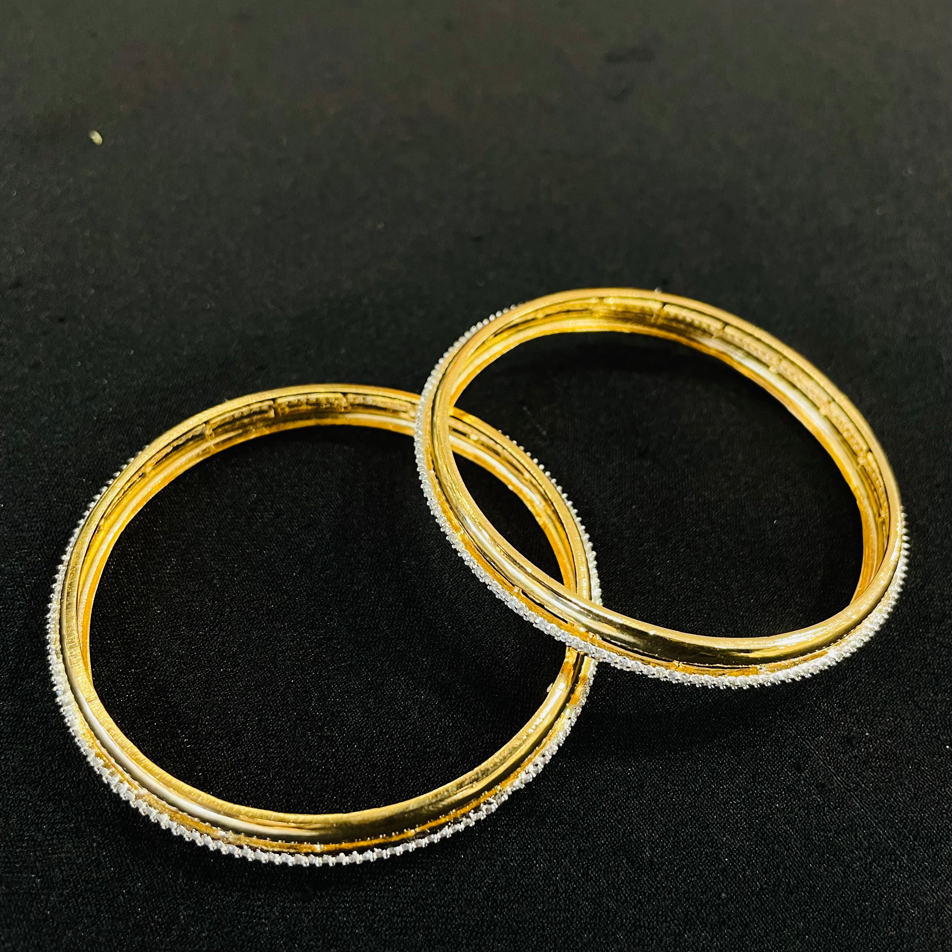 AD Myra Bangles