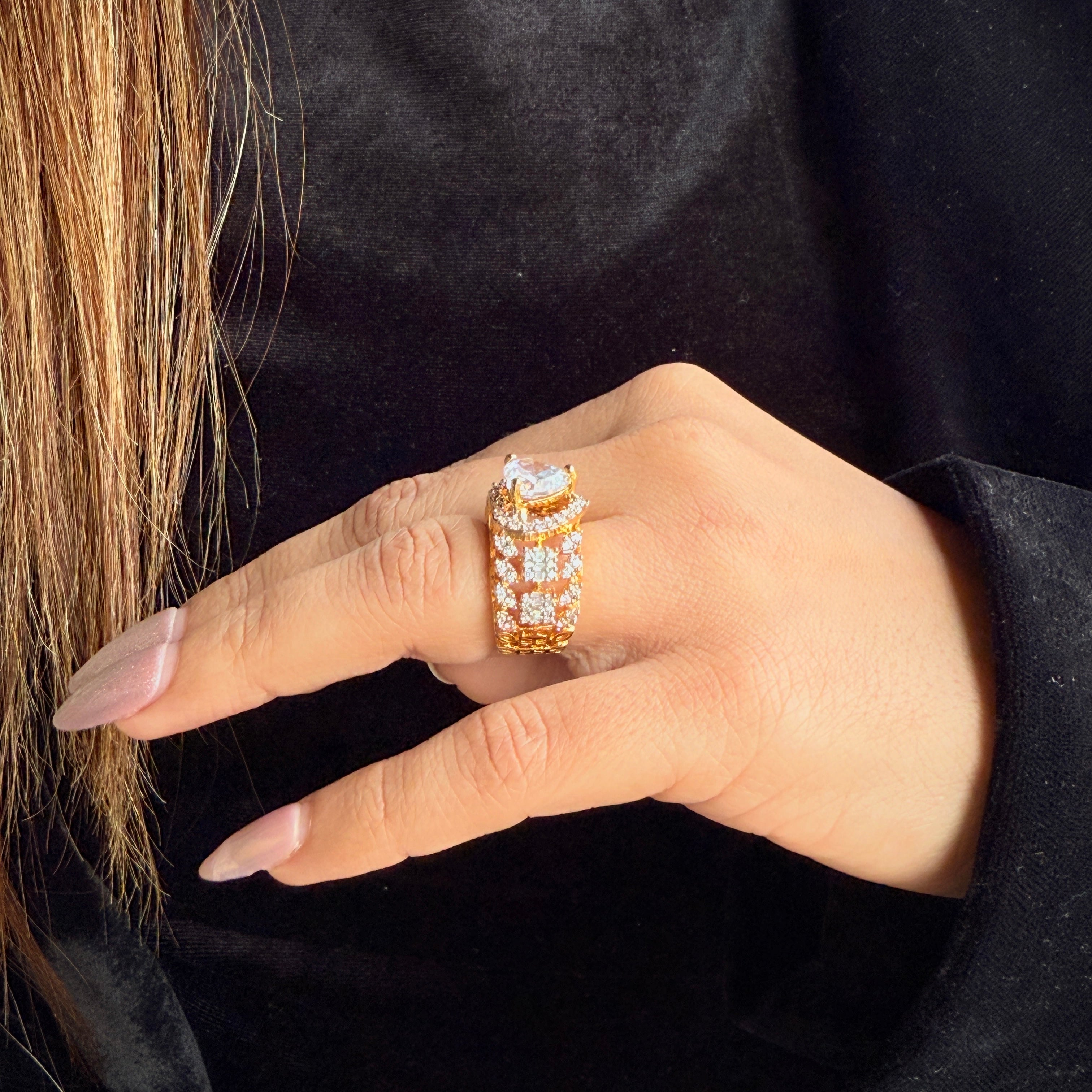 VS Sterling Silver Cocktail Ring 062 9g