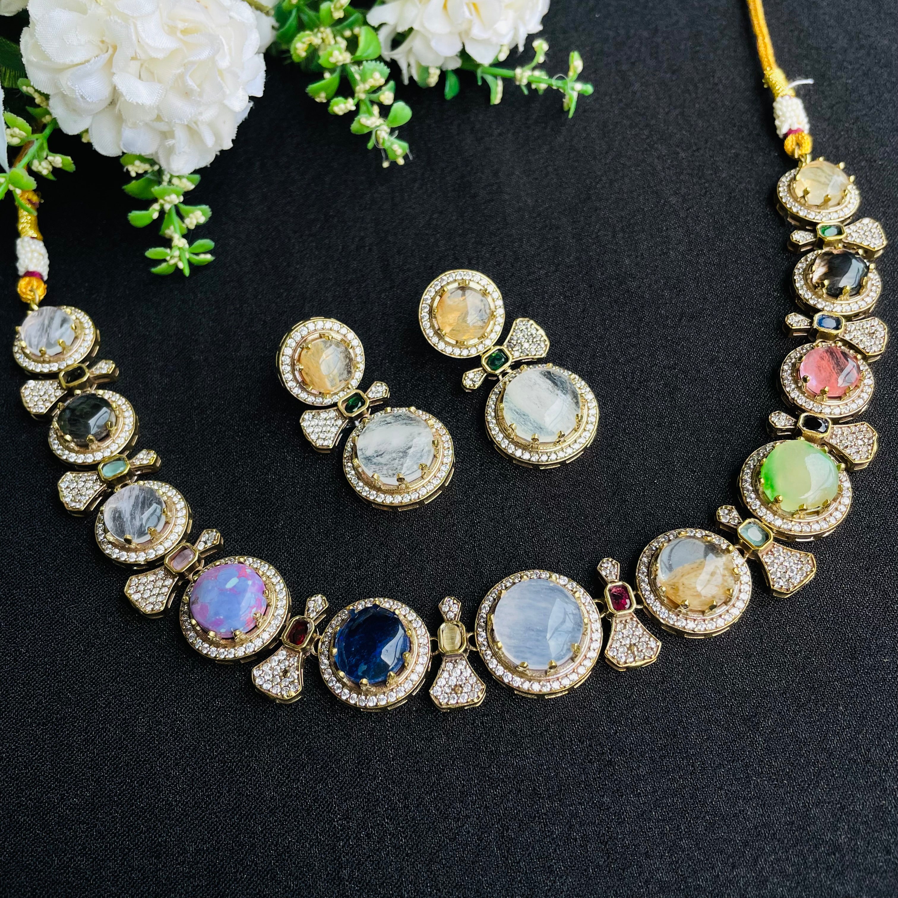 Nayaab Rema Neckpiece