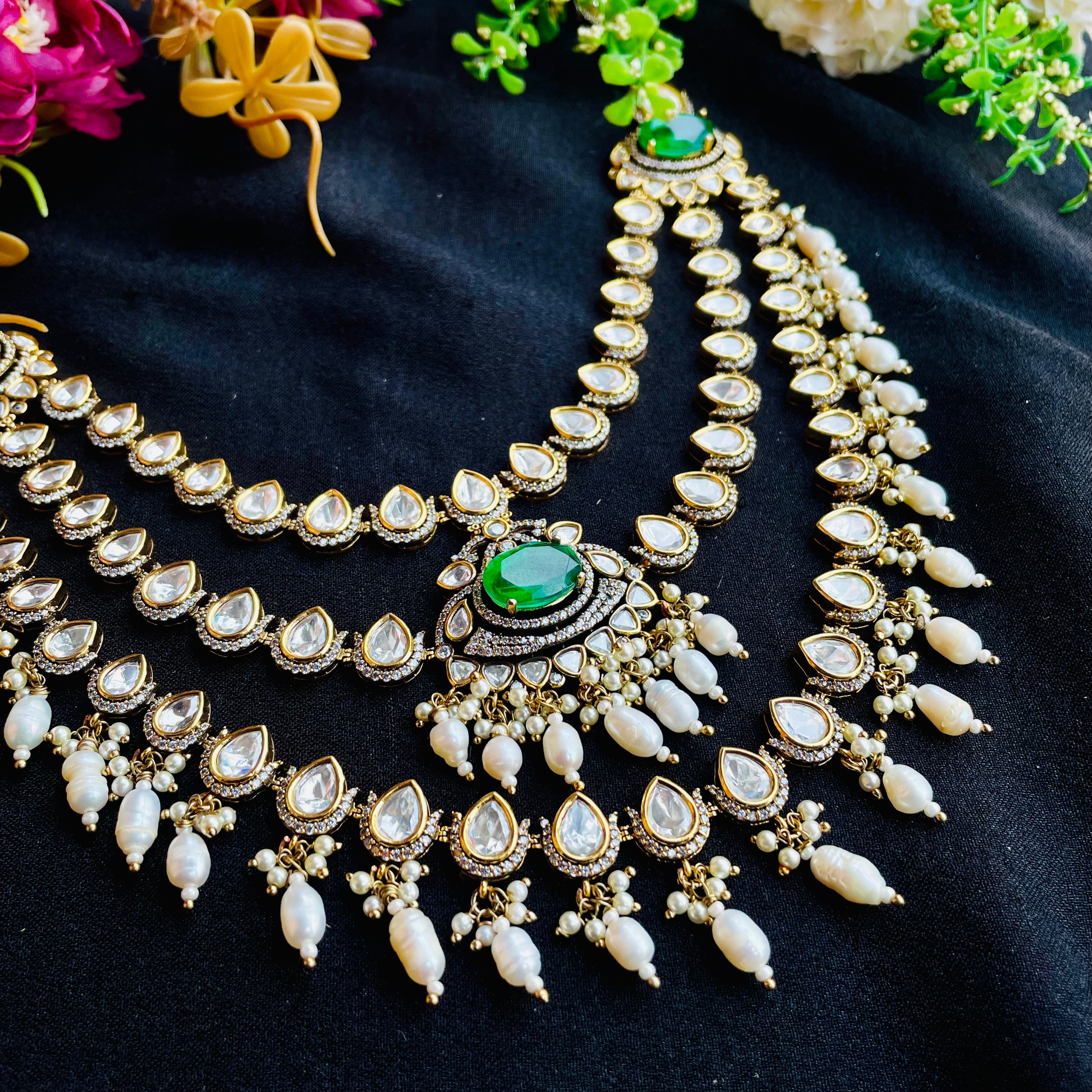 Nayaab maharani layered Neckpiece