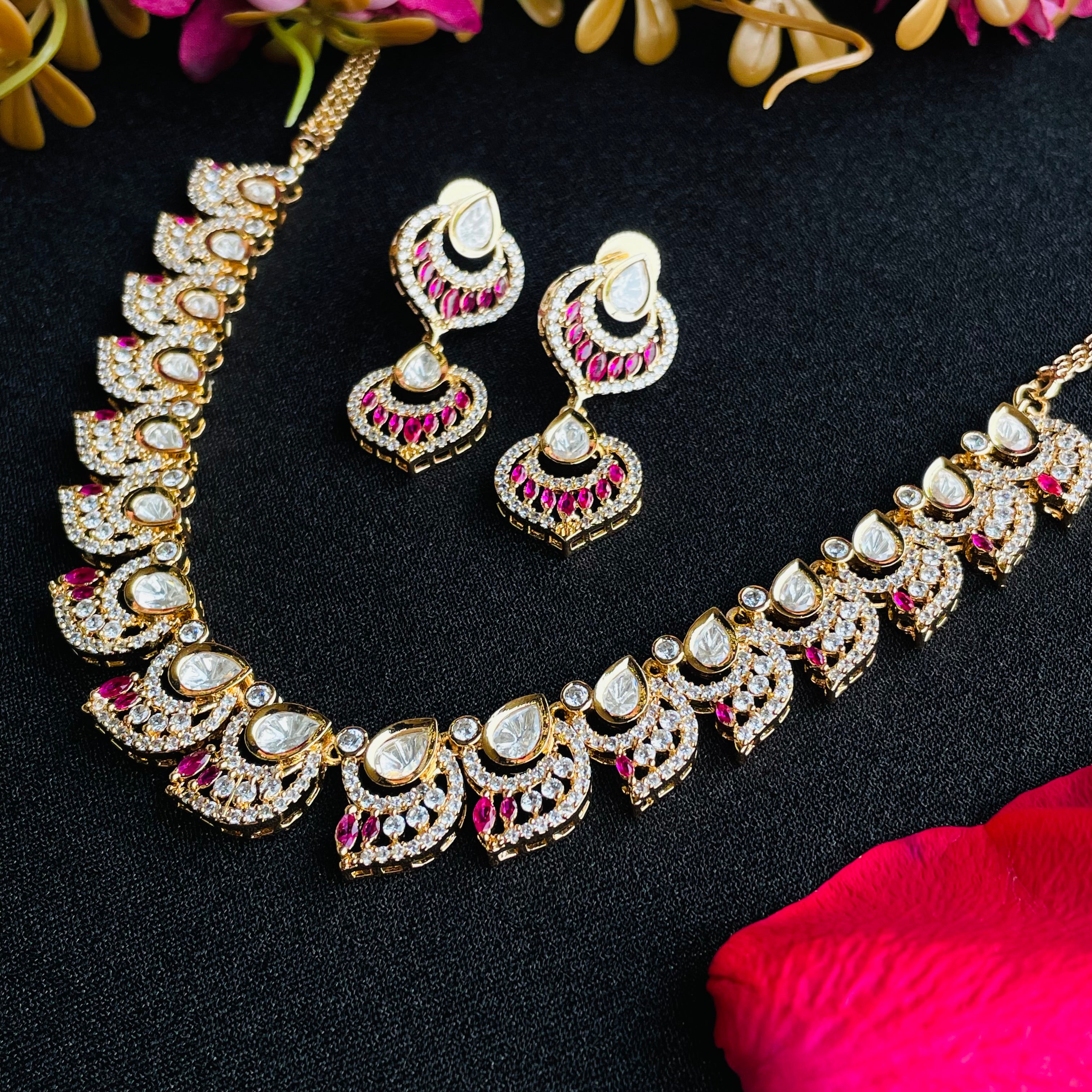 Nayaab tanvi polki neckpiece