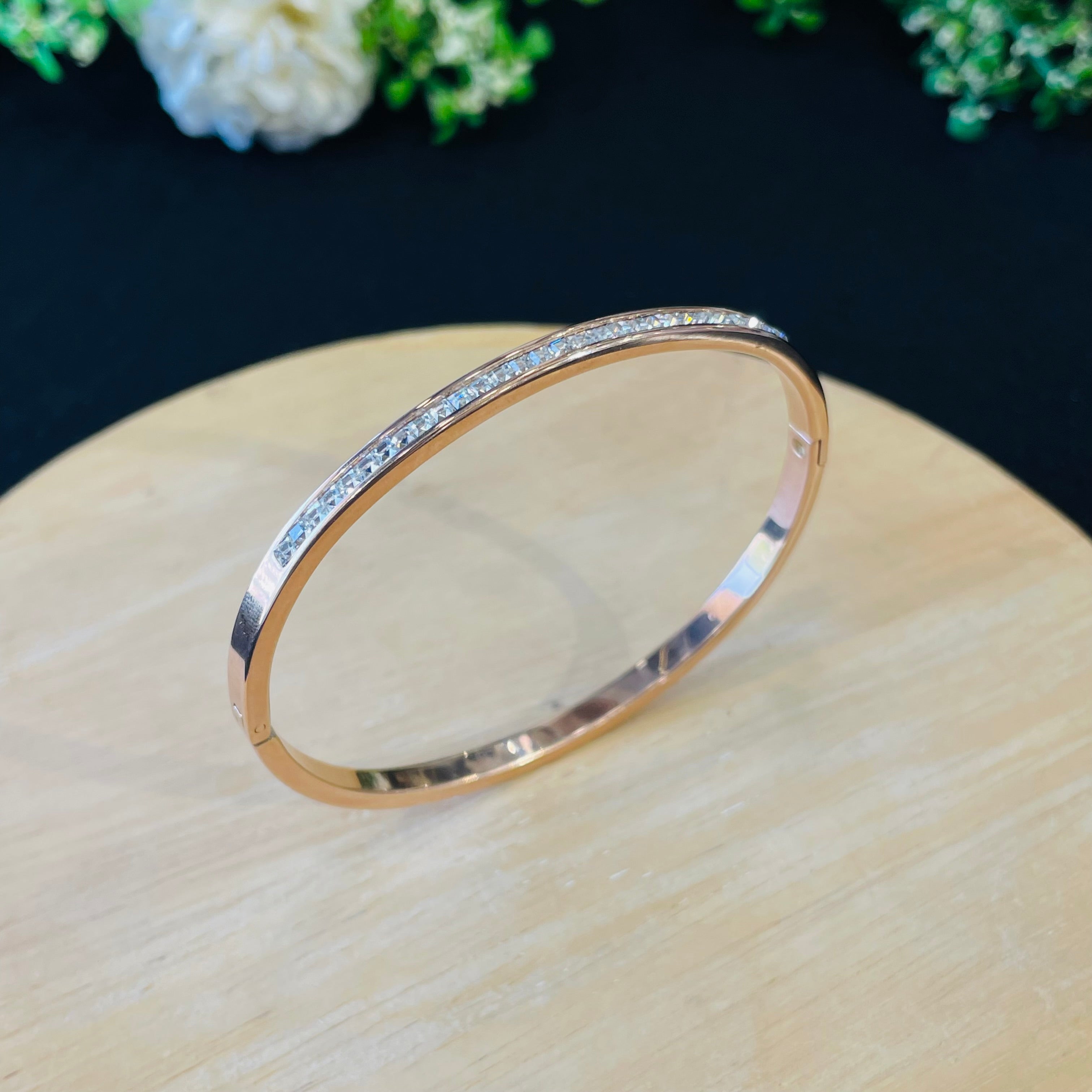 Layla Viral Bracelet 01