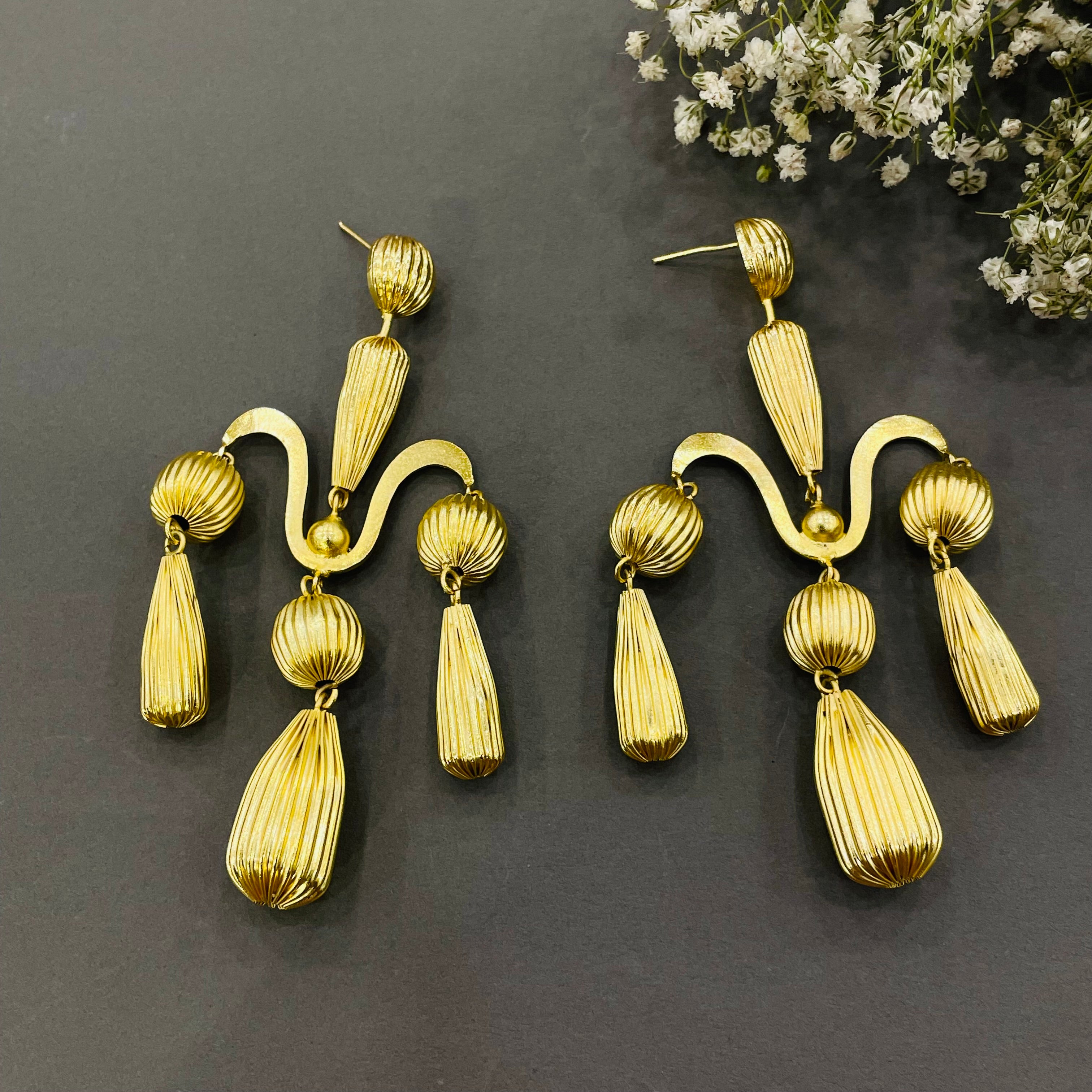 Layla aria earrings