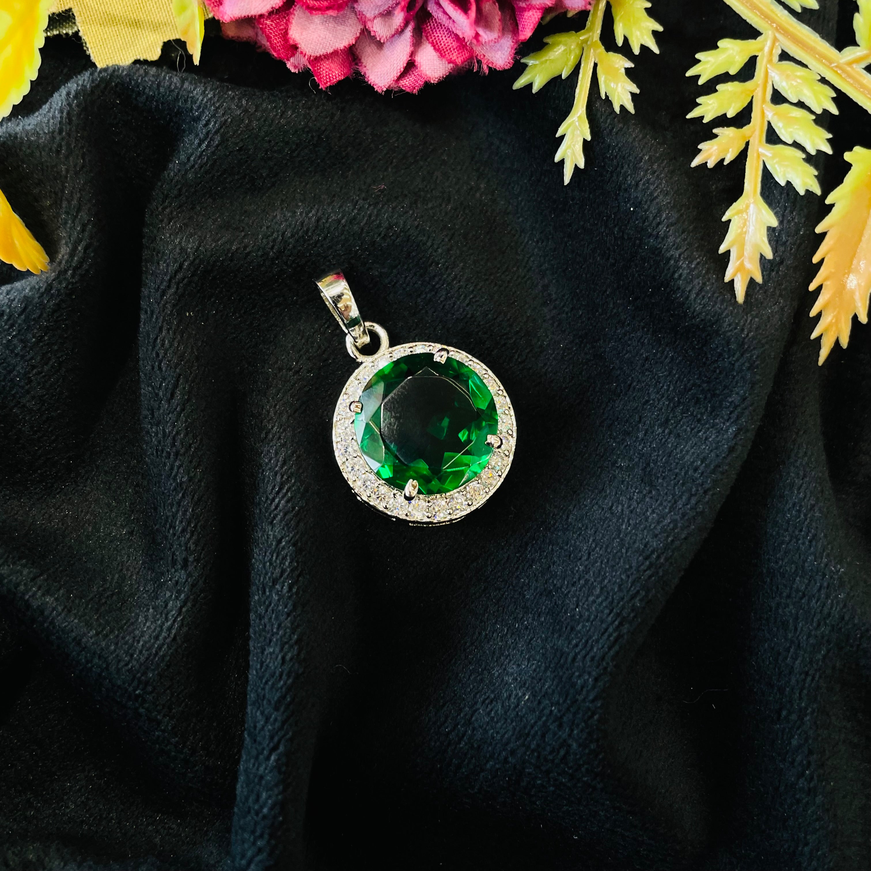 Vs Sterling Silver Pendant 06 6g