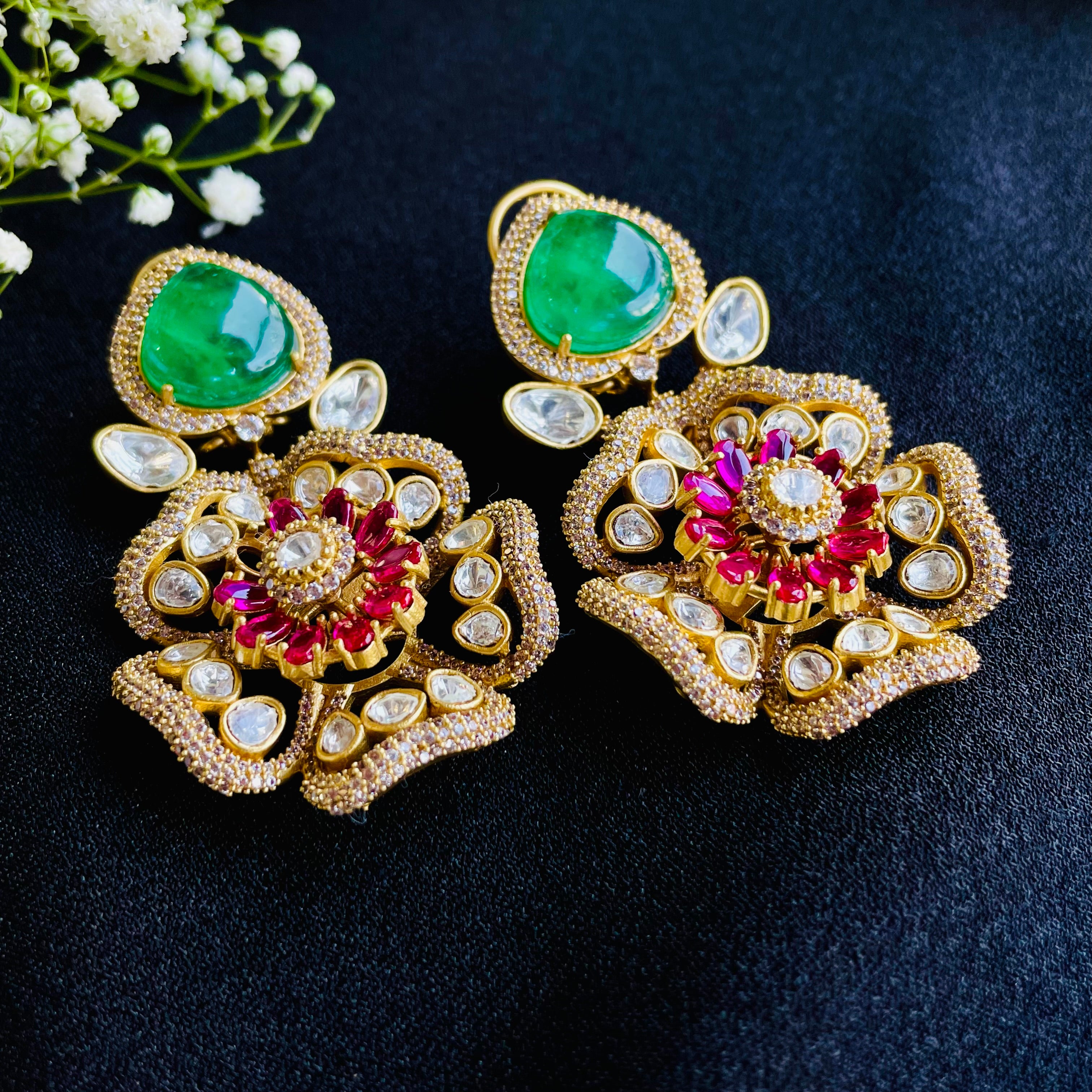 Nayaab Sanya Polki Neckpiece