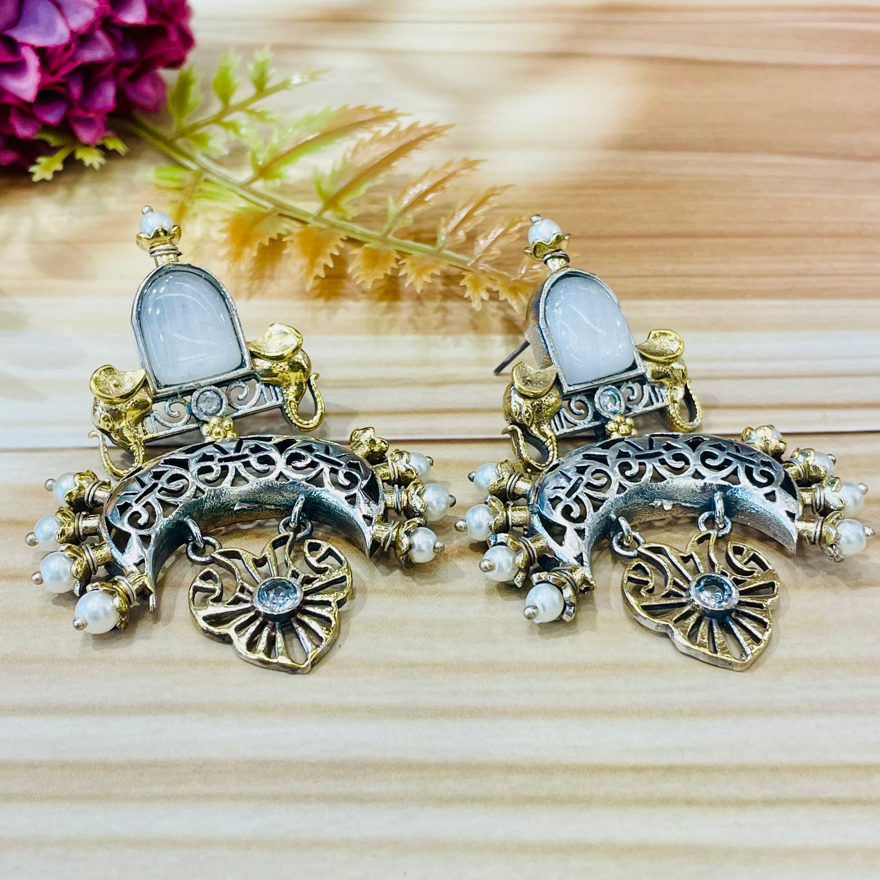 Inara Aloki Earrings