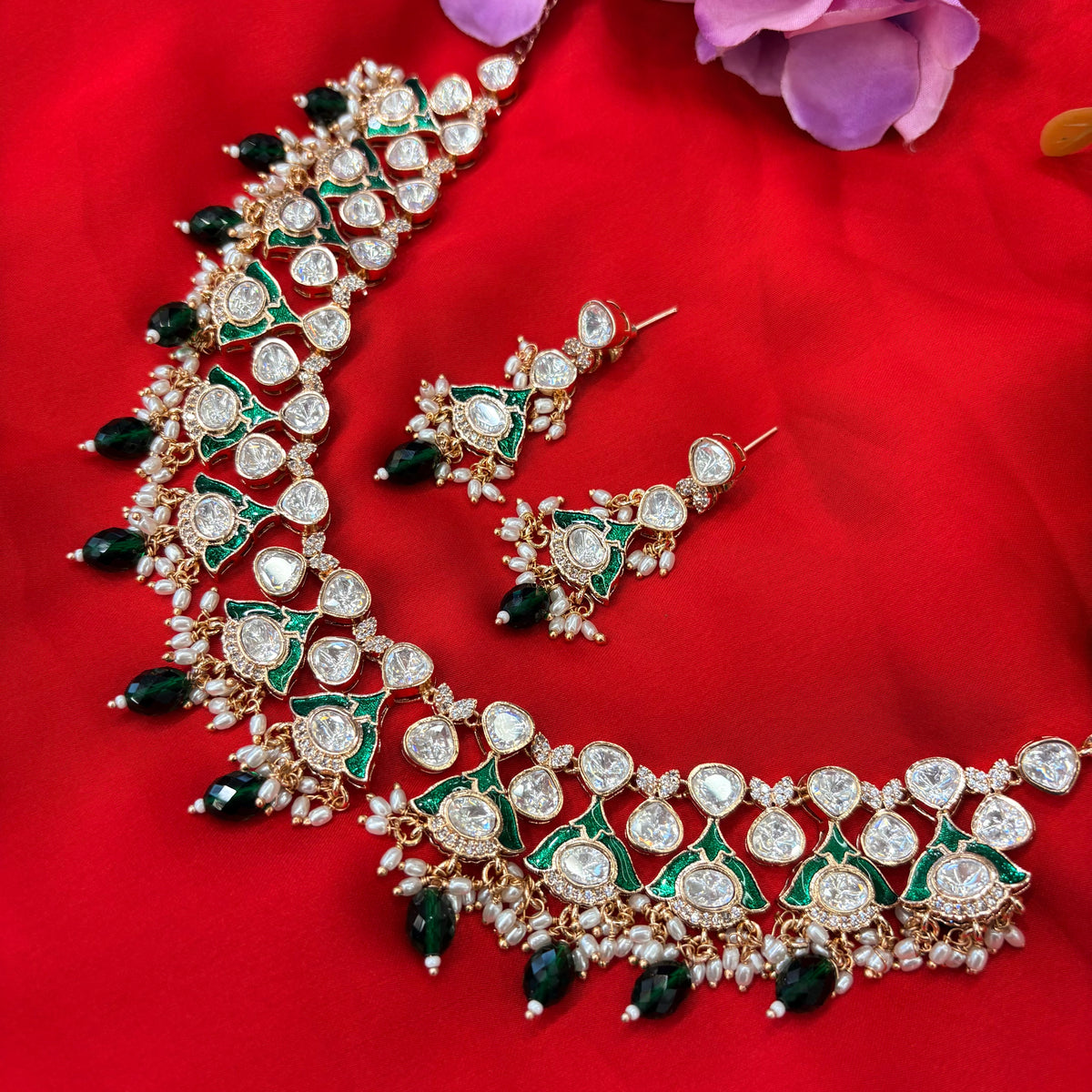 Vanya Neckpiece