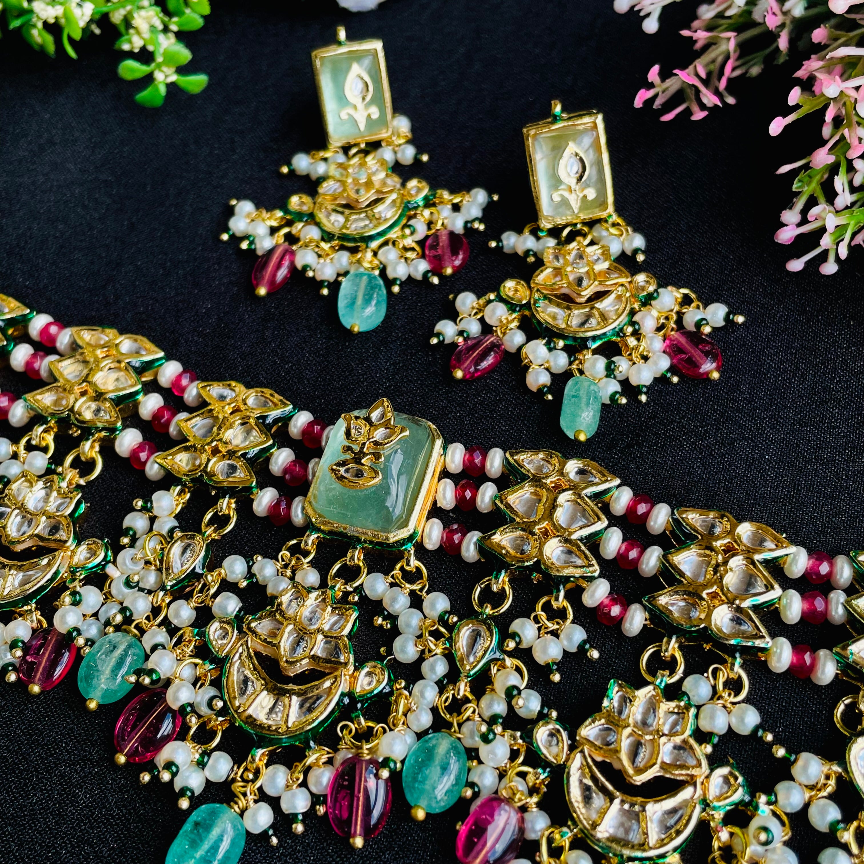 Nayaab Shaaksi Neckpiece