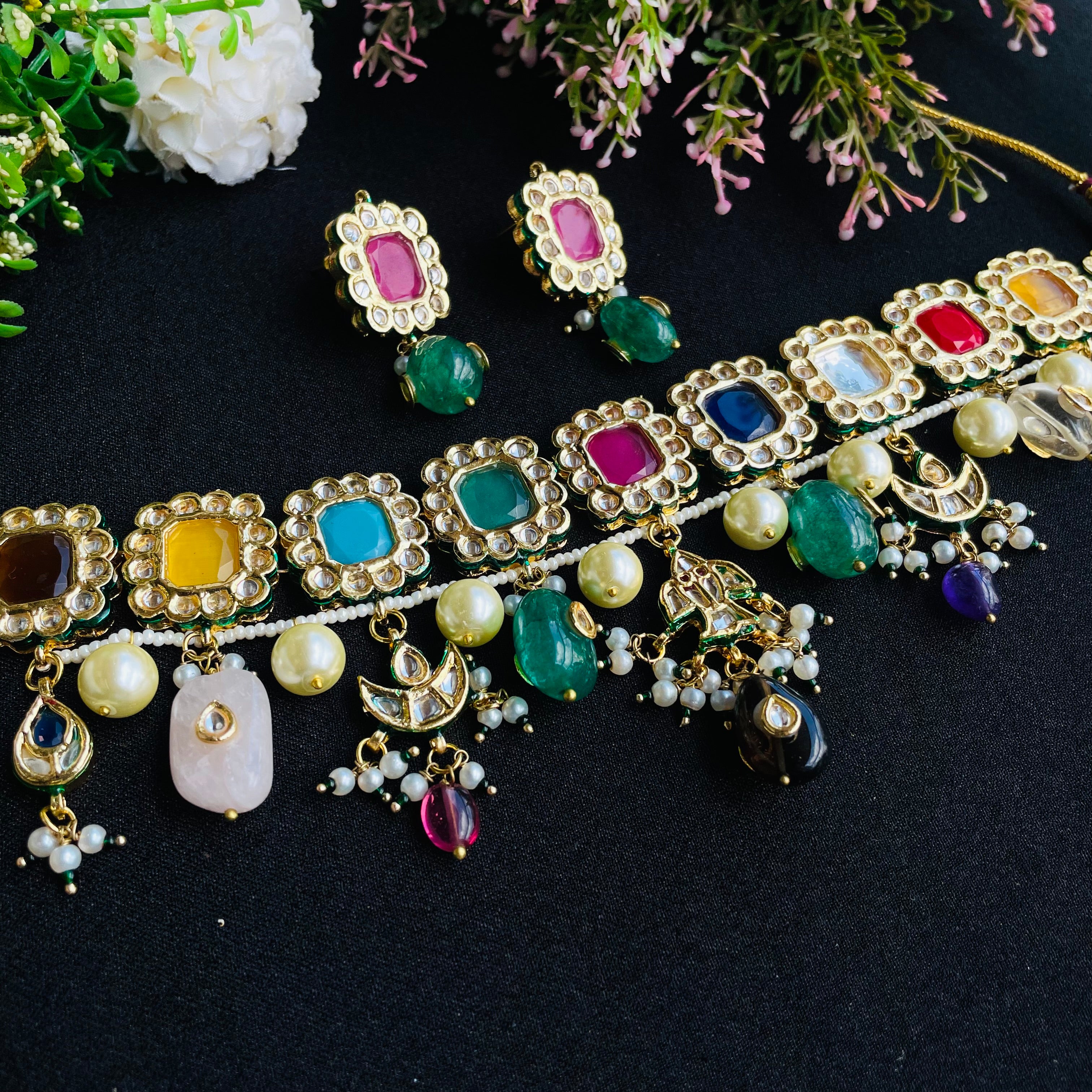 Nayaab Tanya neckpiece