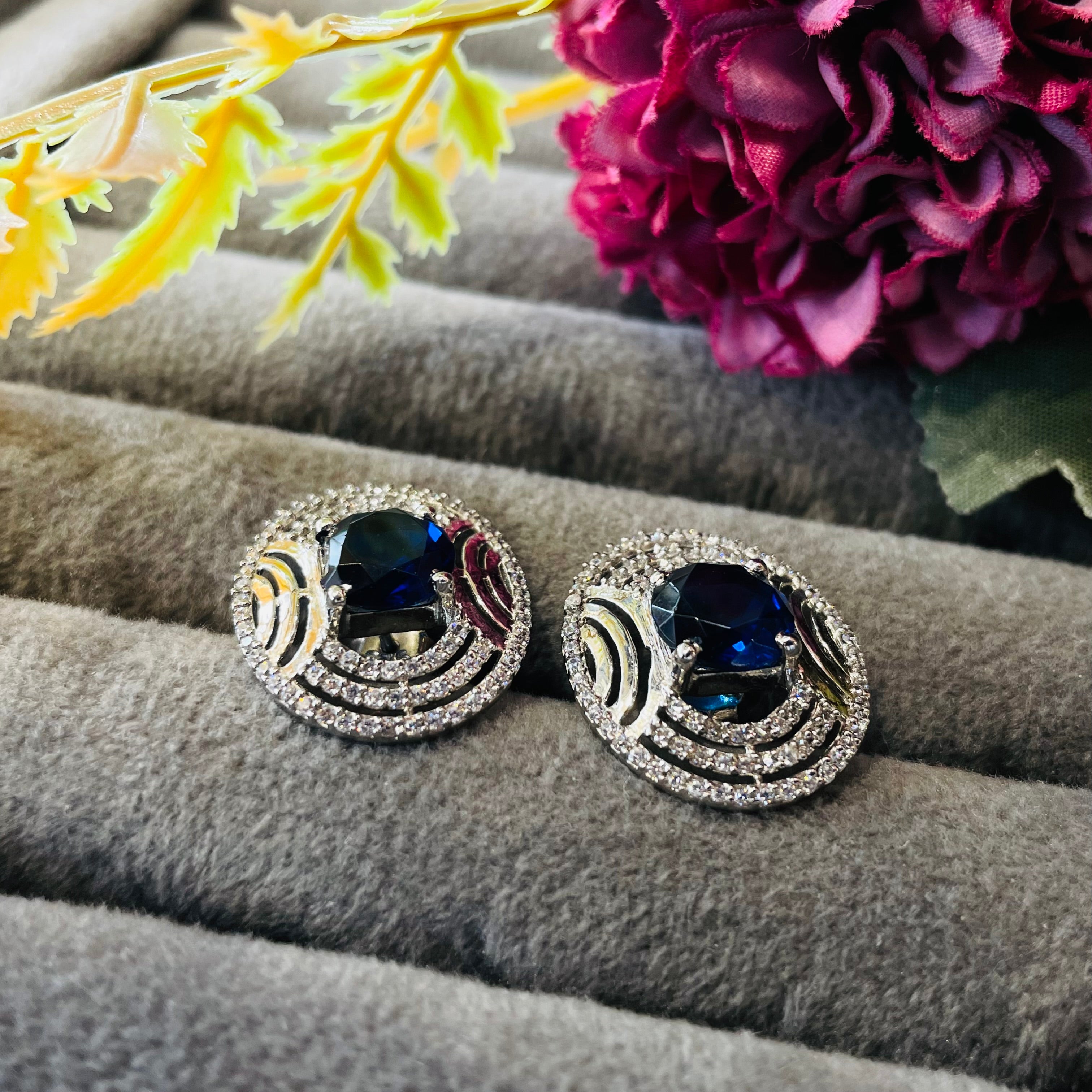 Vs Sterling Silver studs 1329 6g