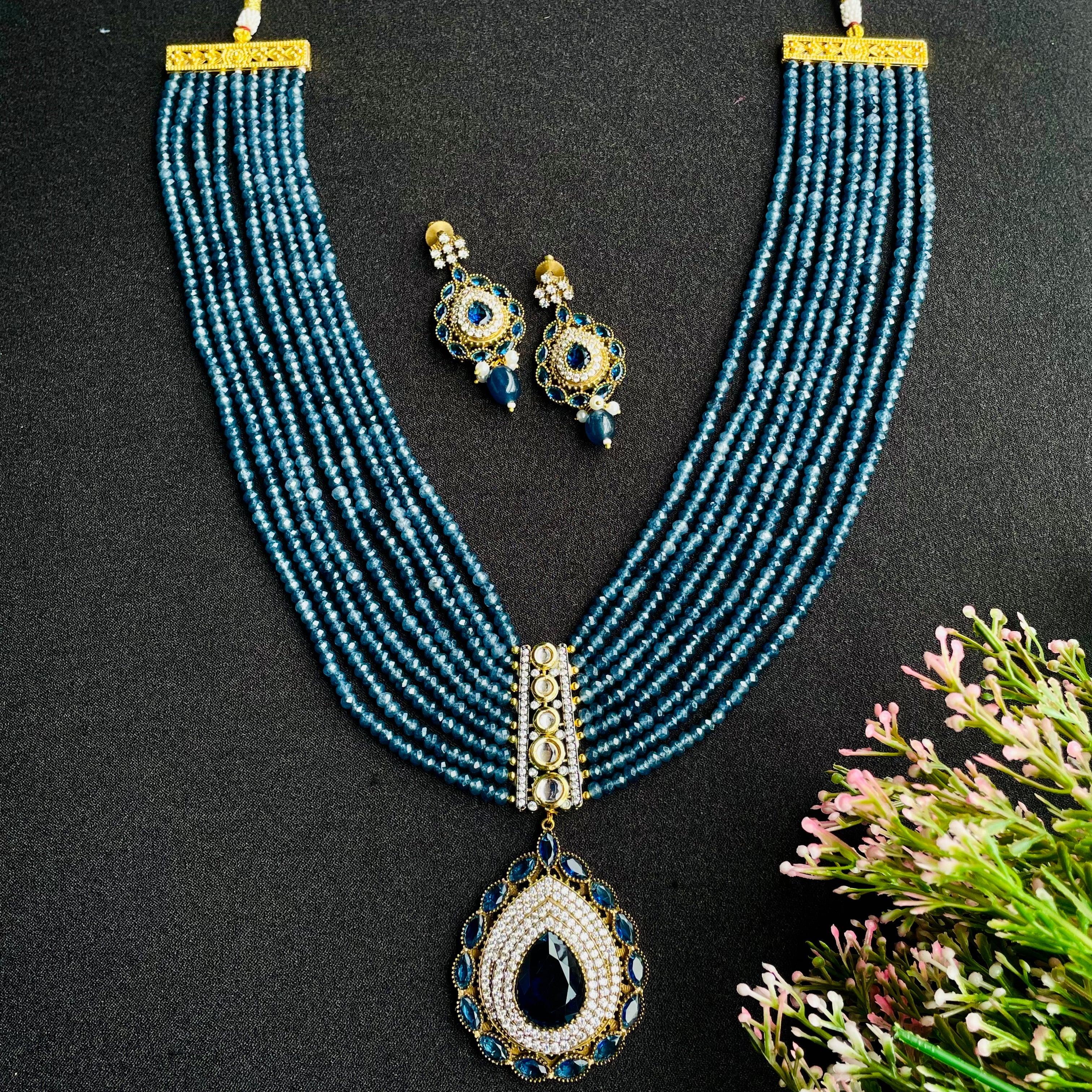 Nayaab Romy Neckpiece
