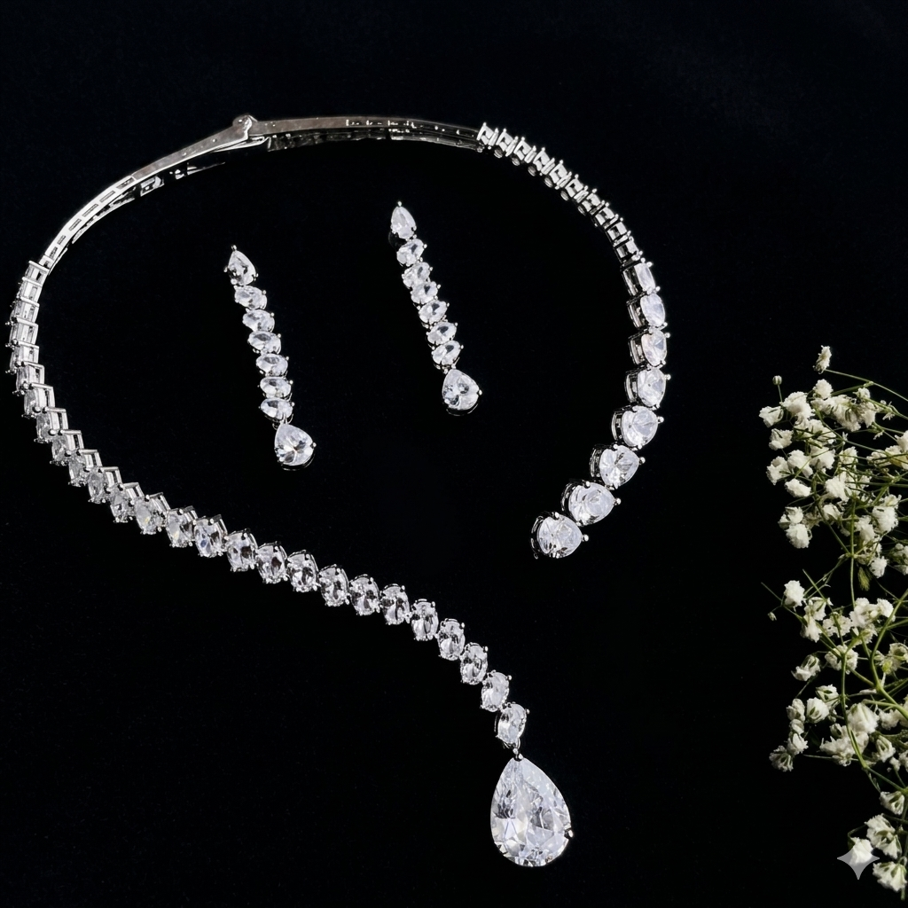 Ad Zoya Hasli neckpiece