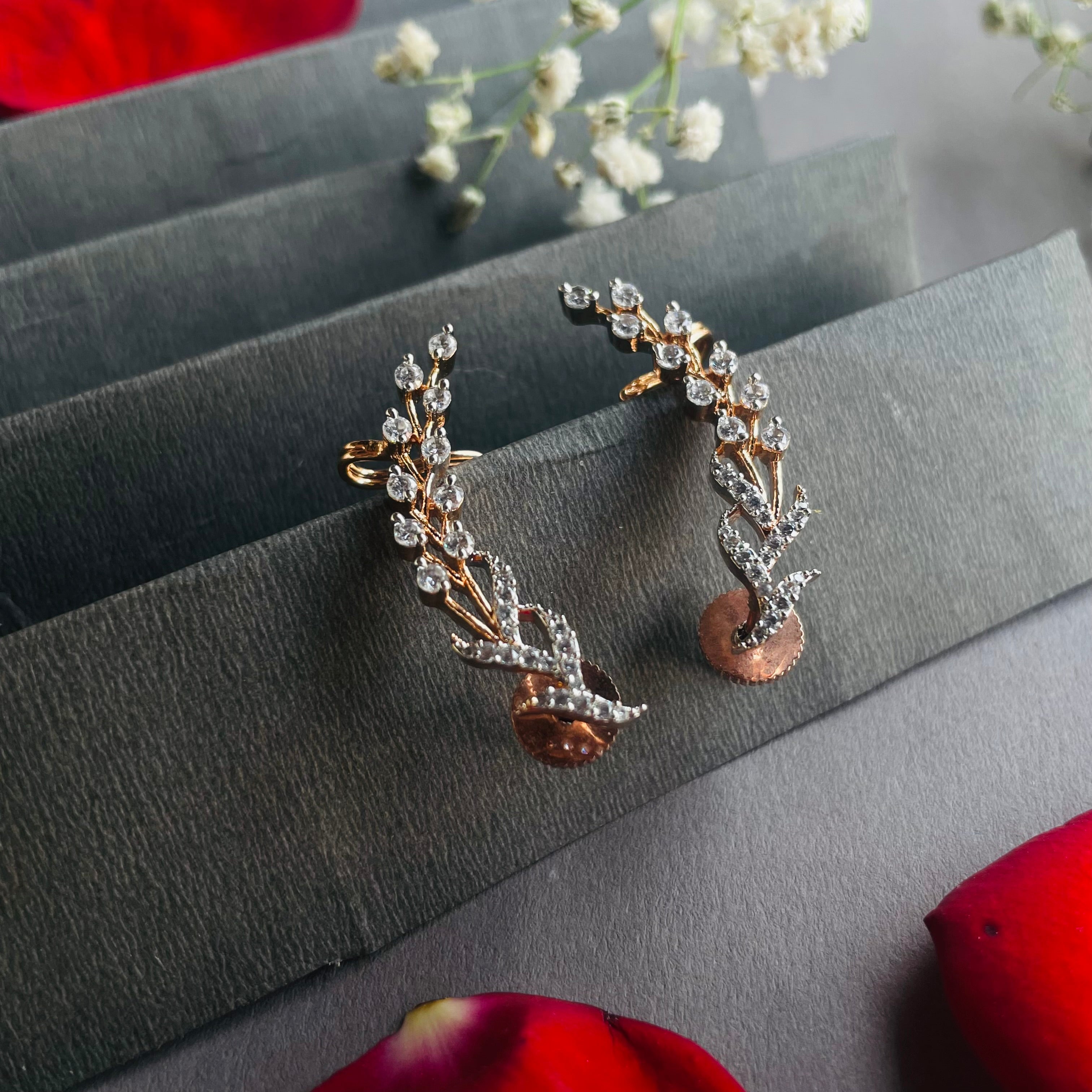 Ad Charlie earcuff