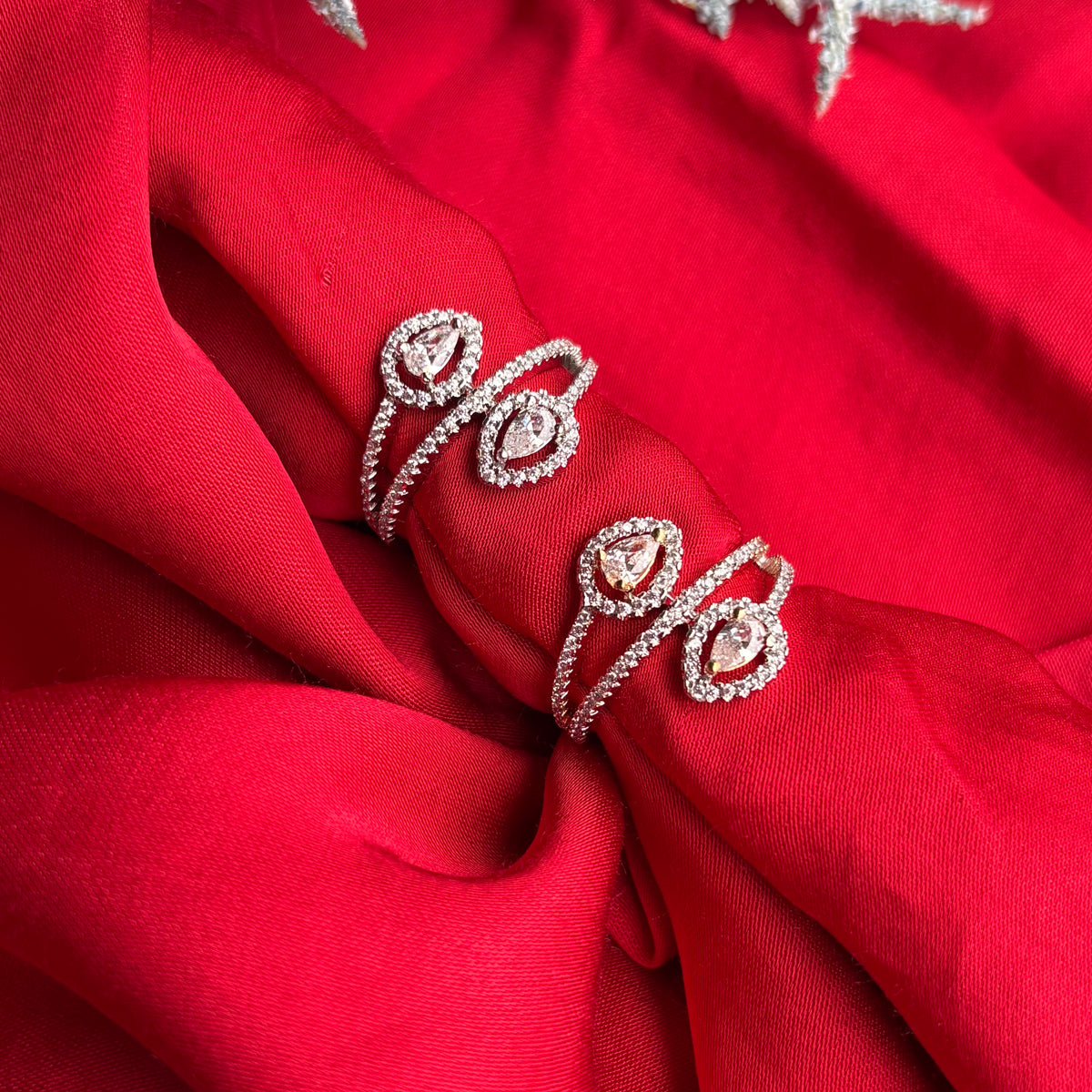 Iraaya Ring