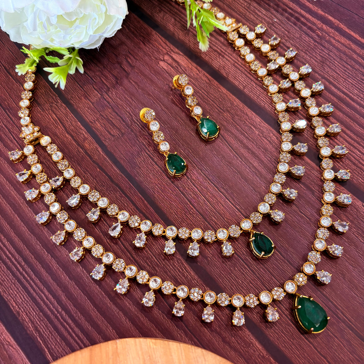 Aaradhya Emerald Cascade Neckpiece