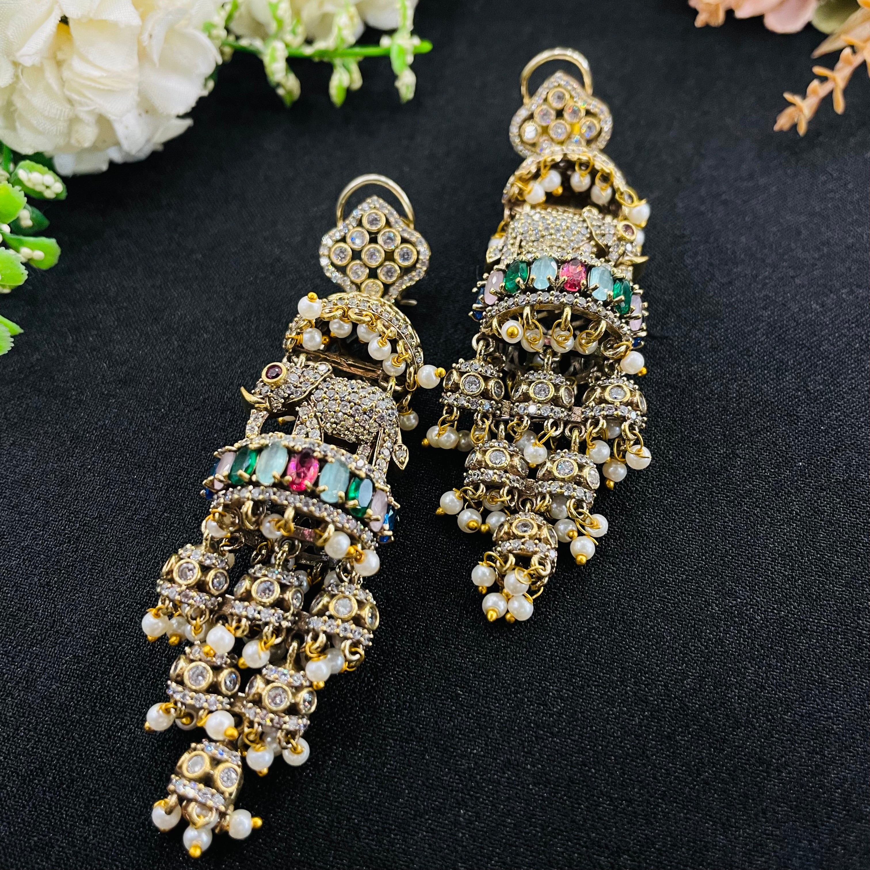 Nayaab Kavya jhumki