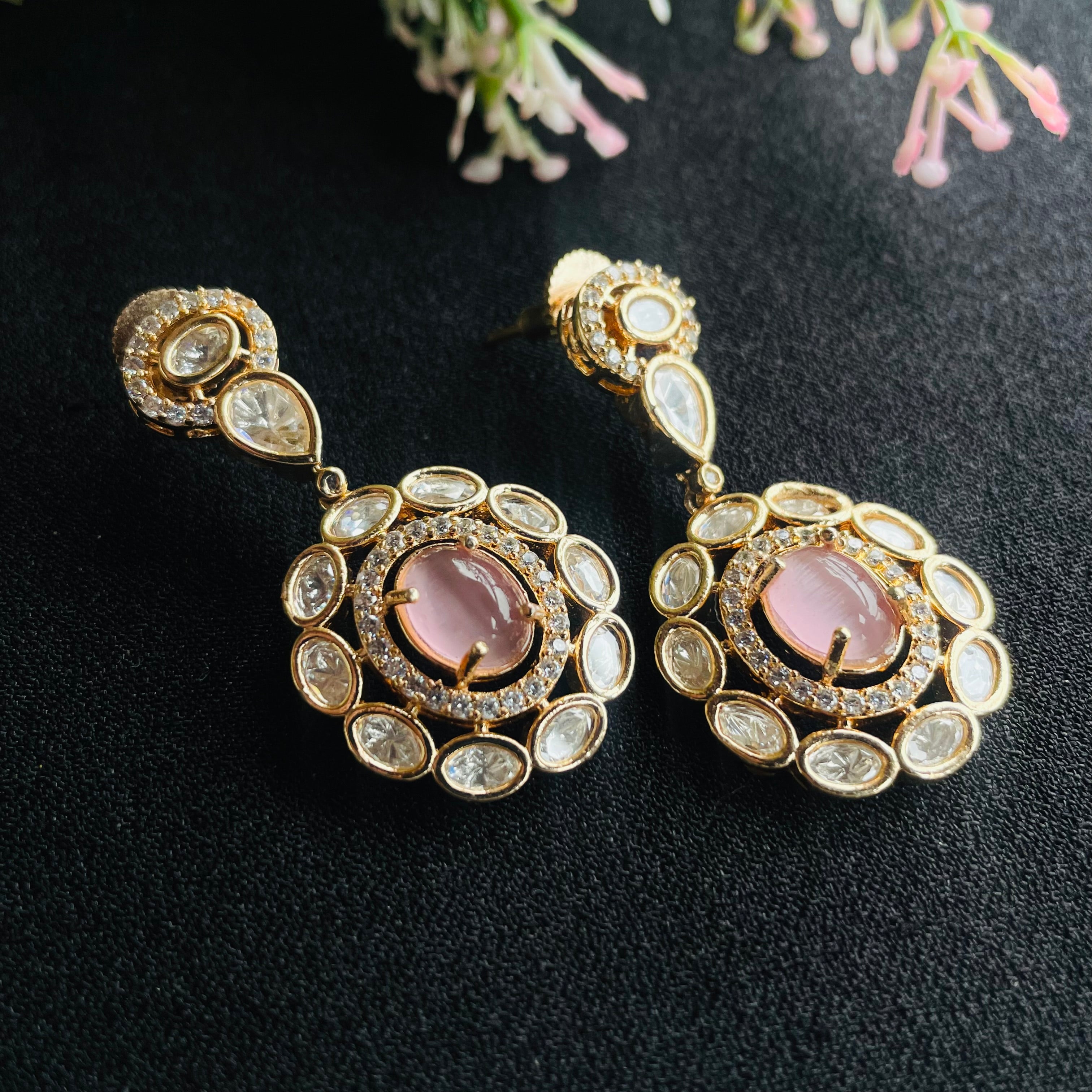 Nayaab Kareena Polki Neckpiece