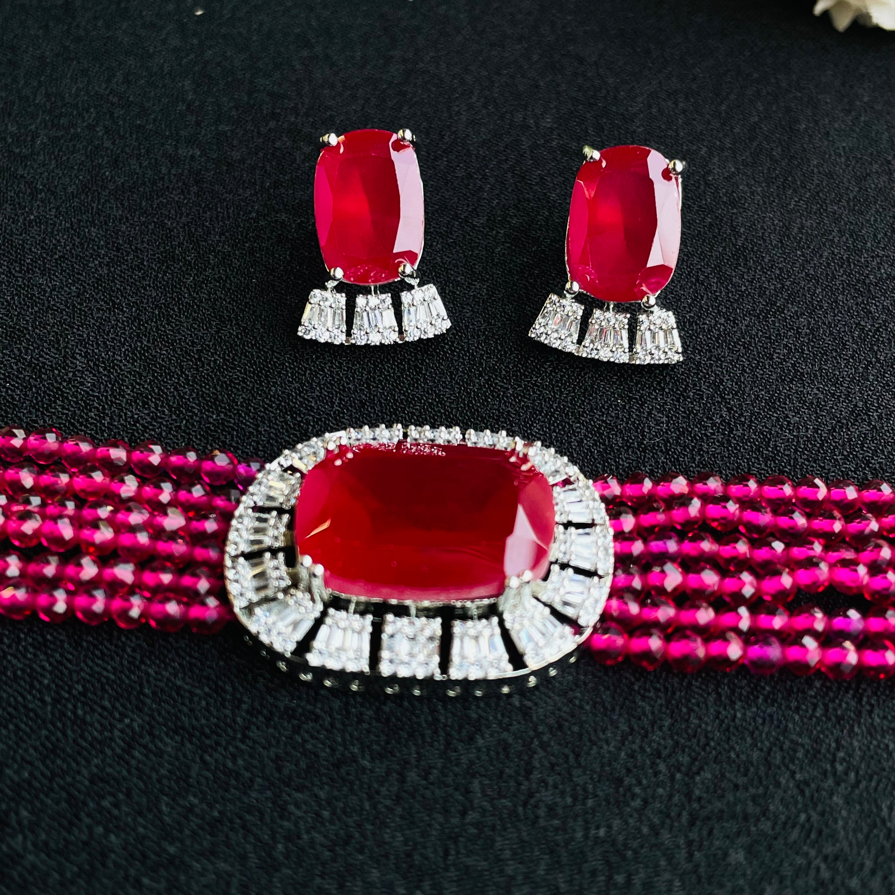 Ad Leilani Choker