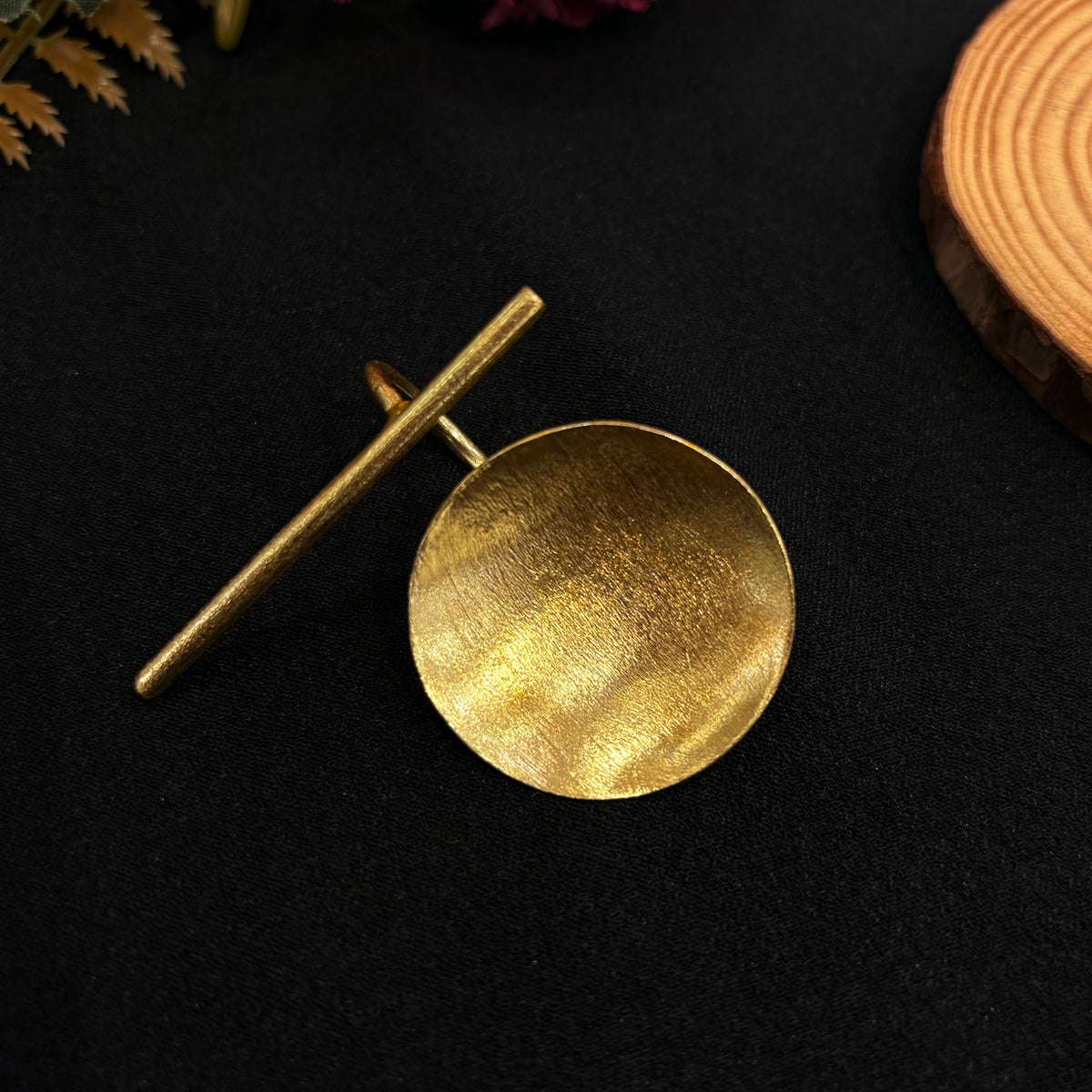 Rajsi Pearl Medallion Ring
