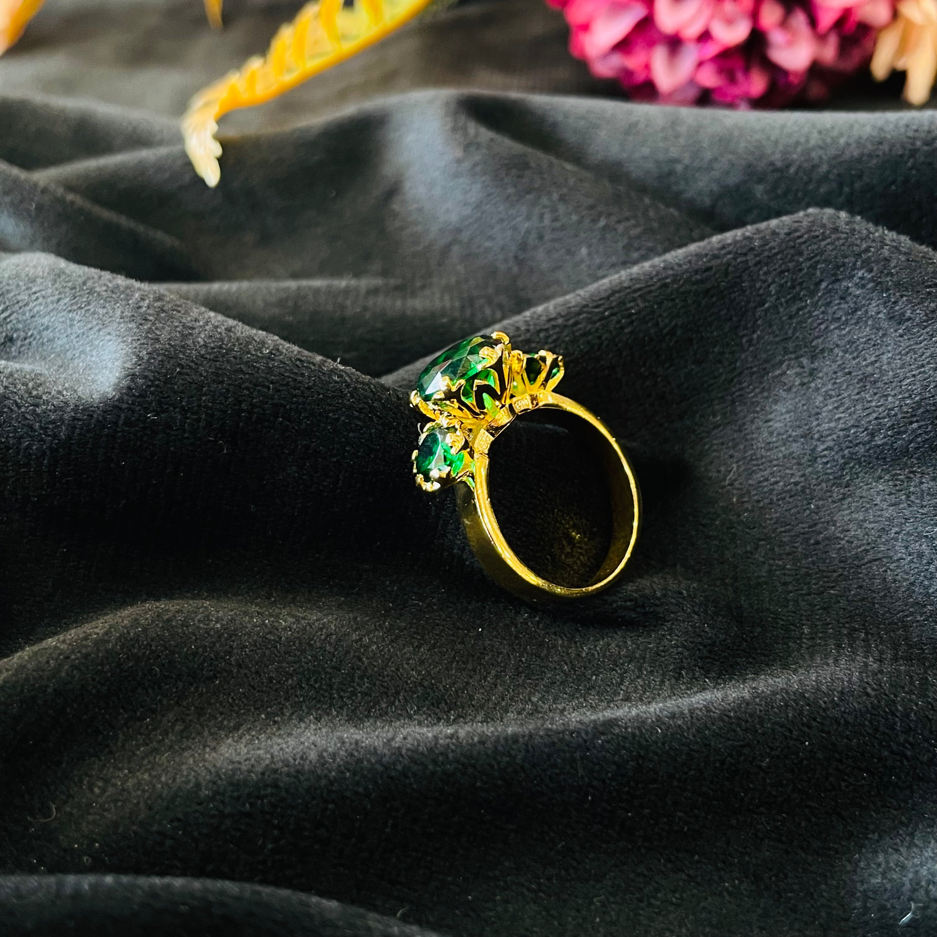 Vs Sterling Silver Cocktail Ring 220 6g