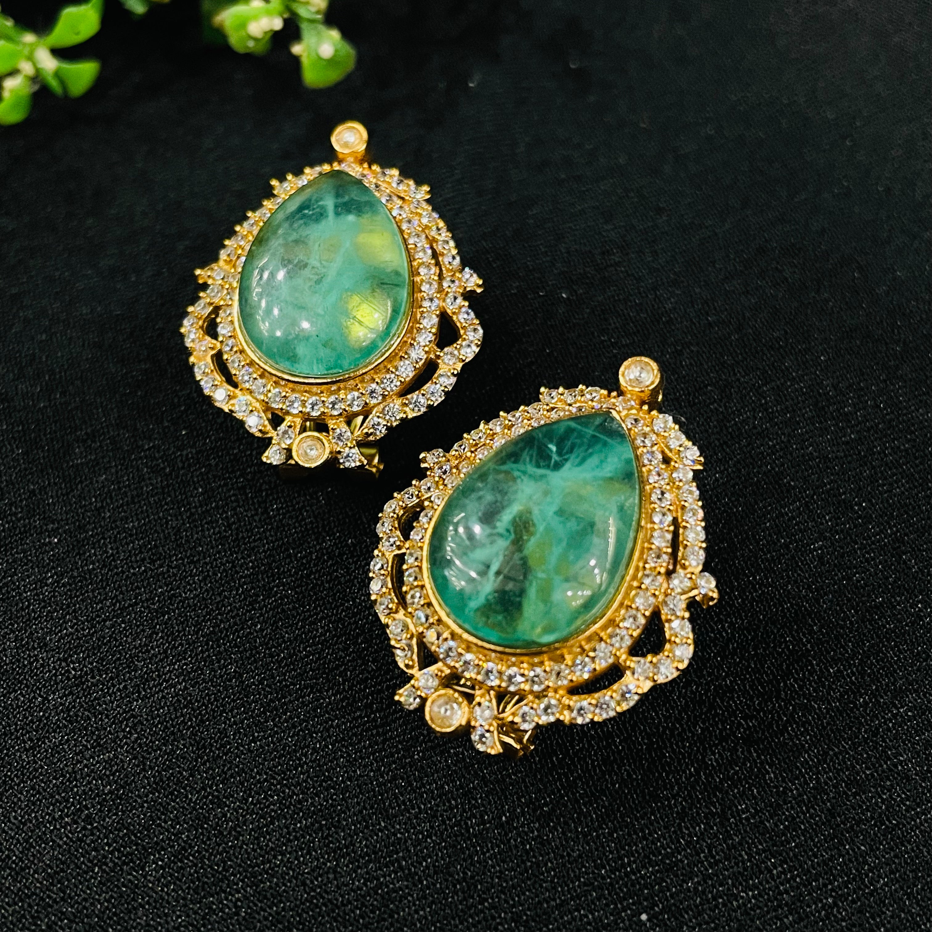 Nayaab Grace Studs